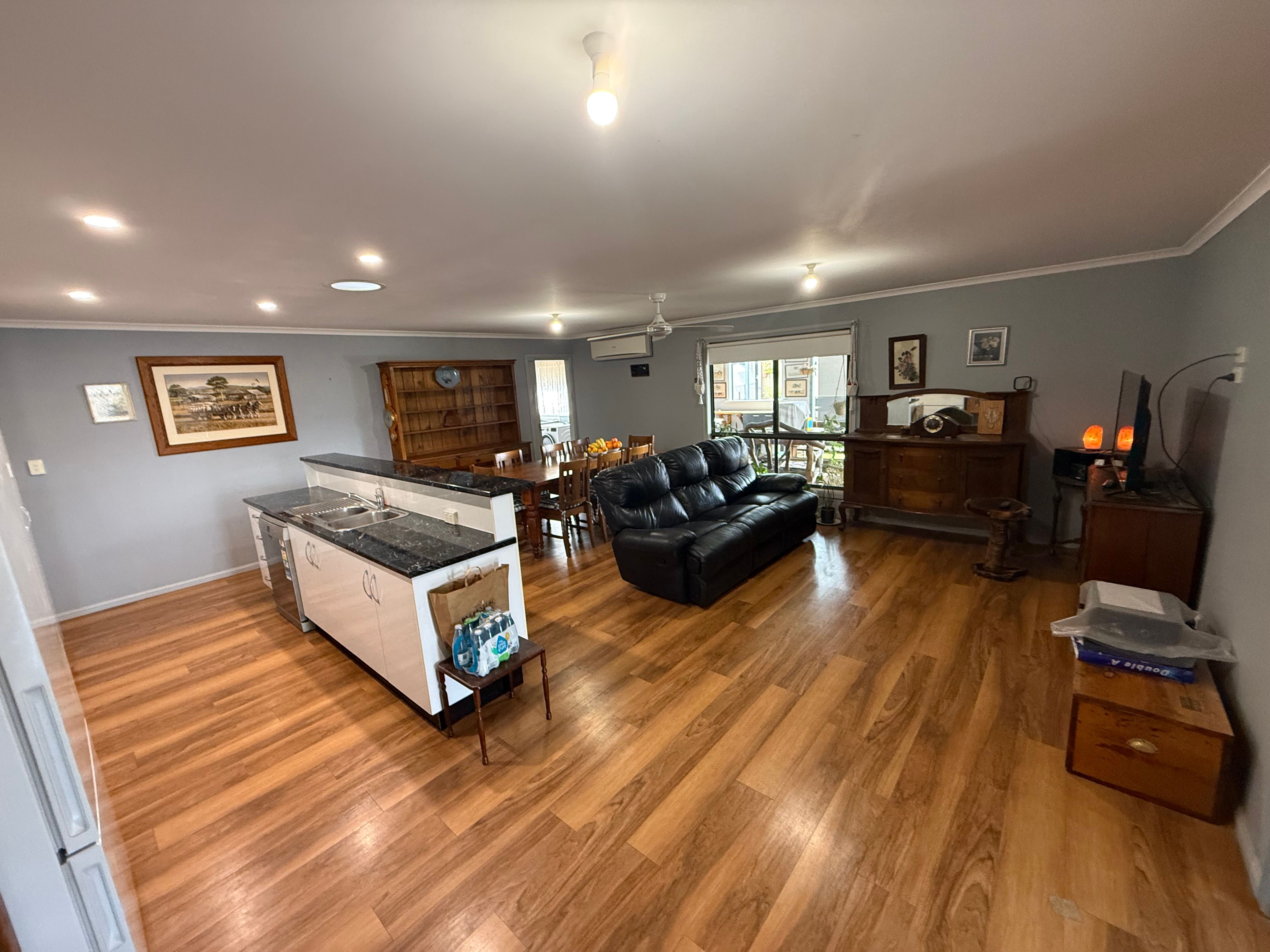 17 Chapman Road — photo 8 of 25
