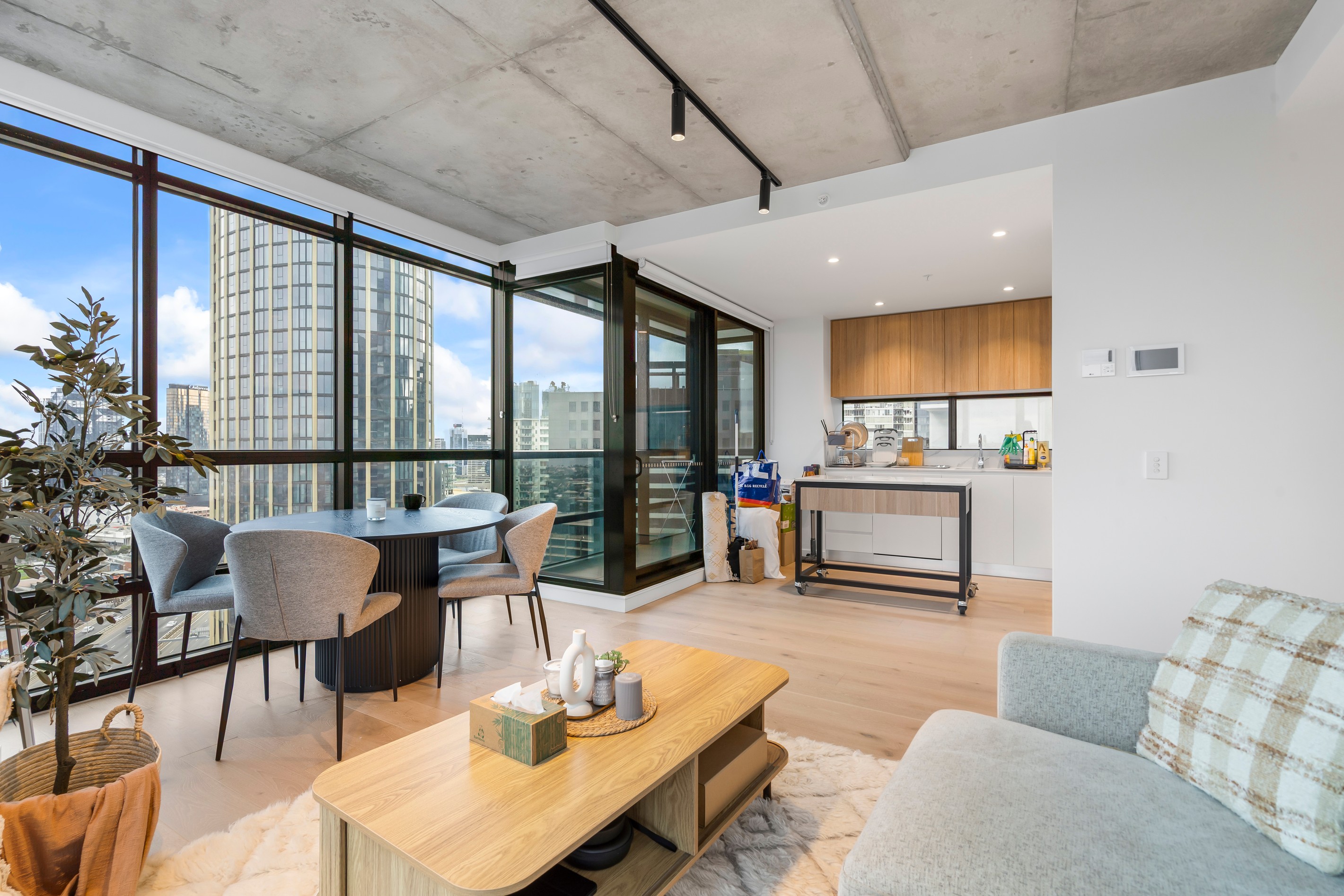 2405/43 Hancock Street, Southbank, VIC 3006