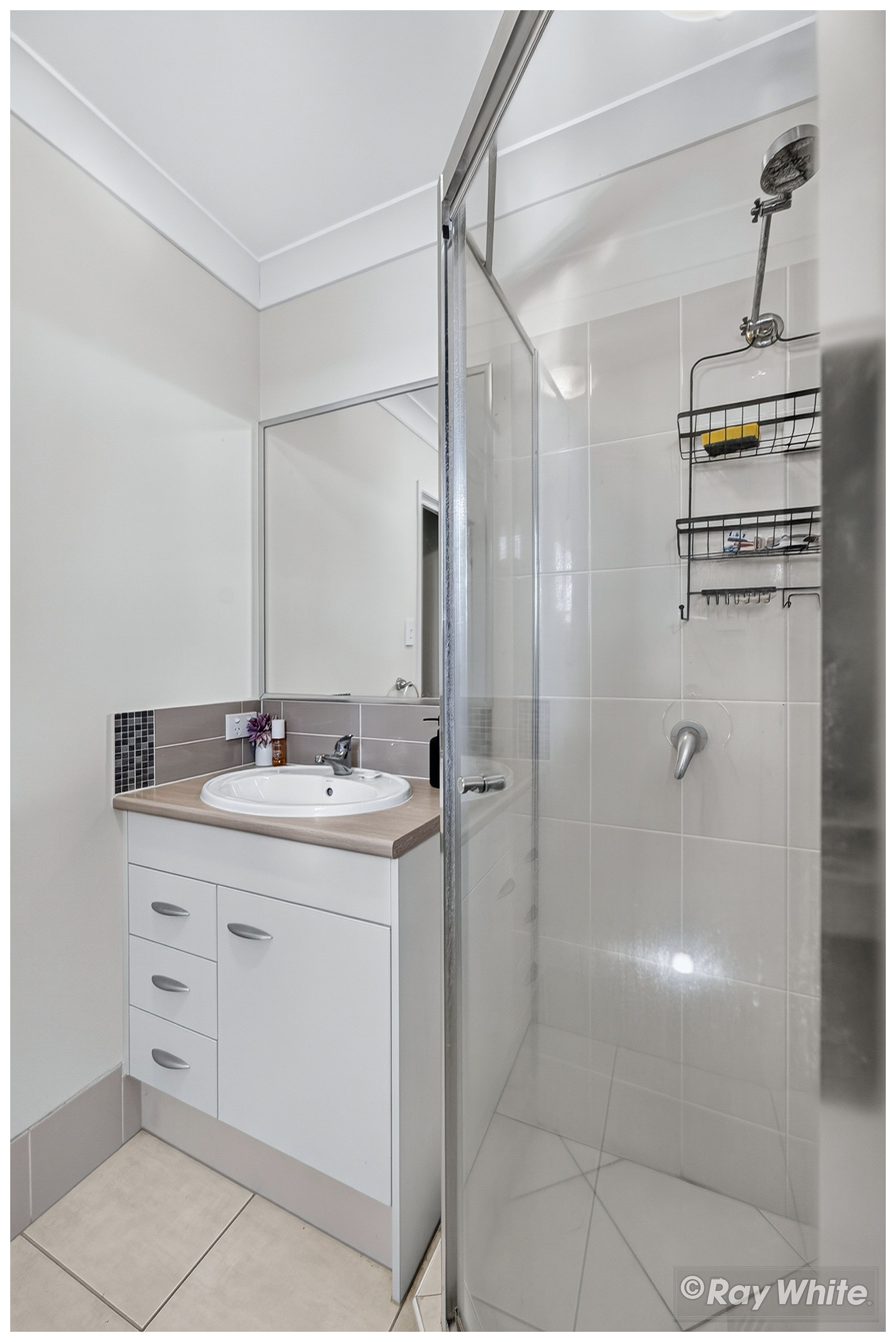 5 Leichhardt Drive — photo 11 of 24