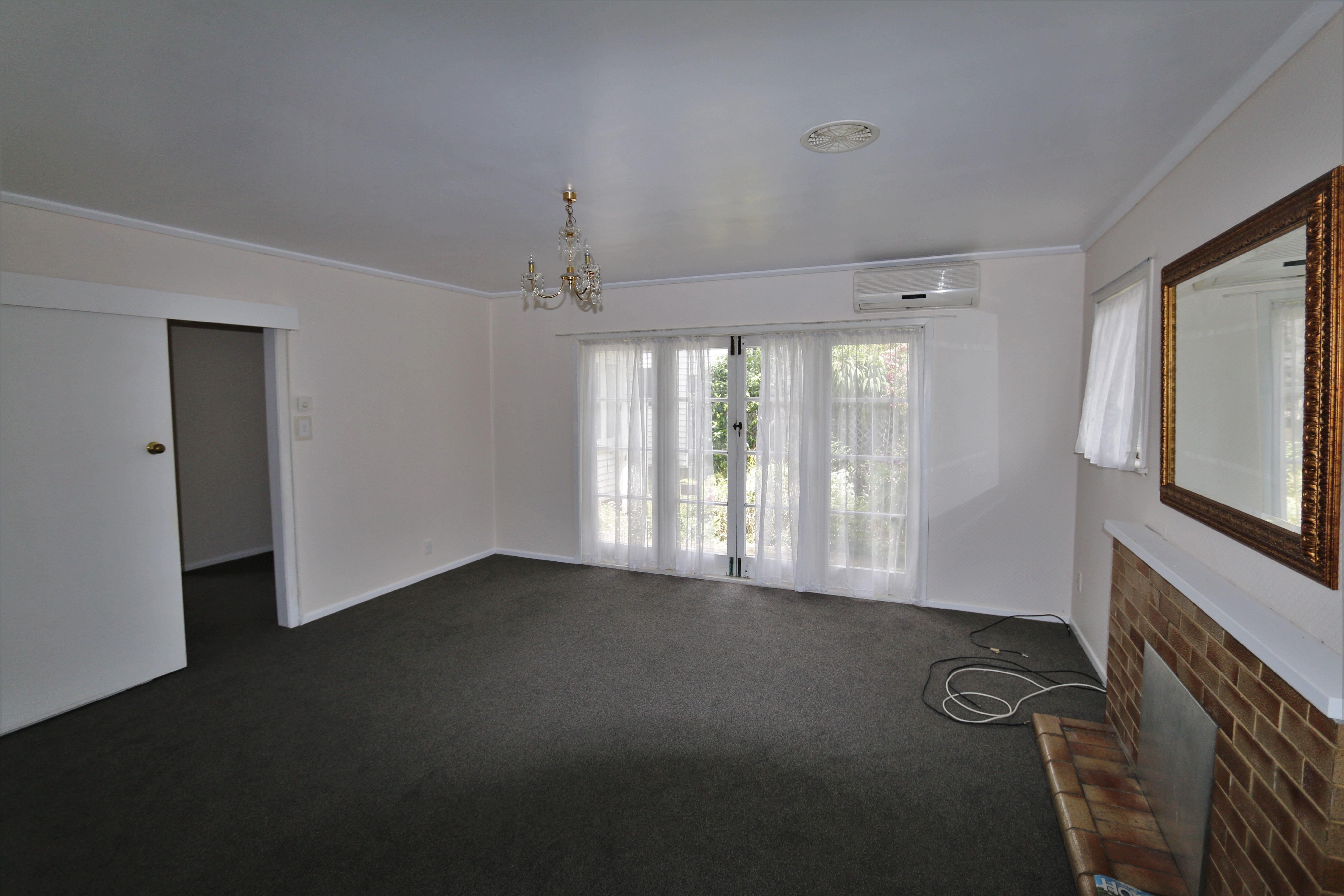 79 Wallace Road, Mangere Bridge, Manukau City