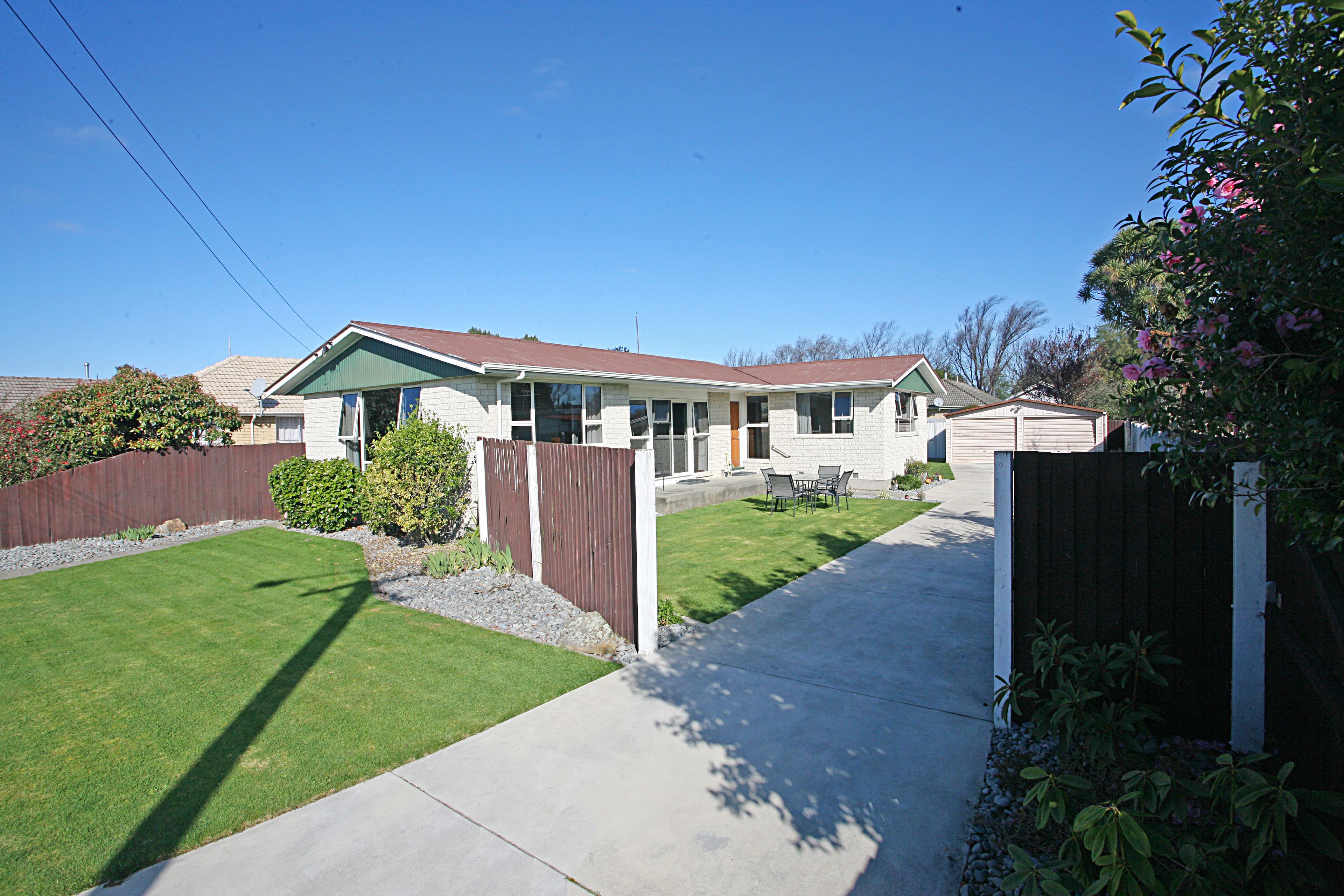 80 Farquhars Road, Redwood, Christchurch City