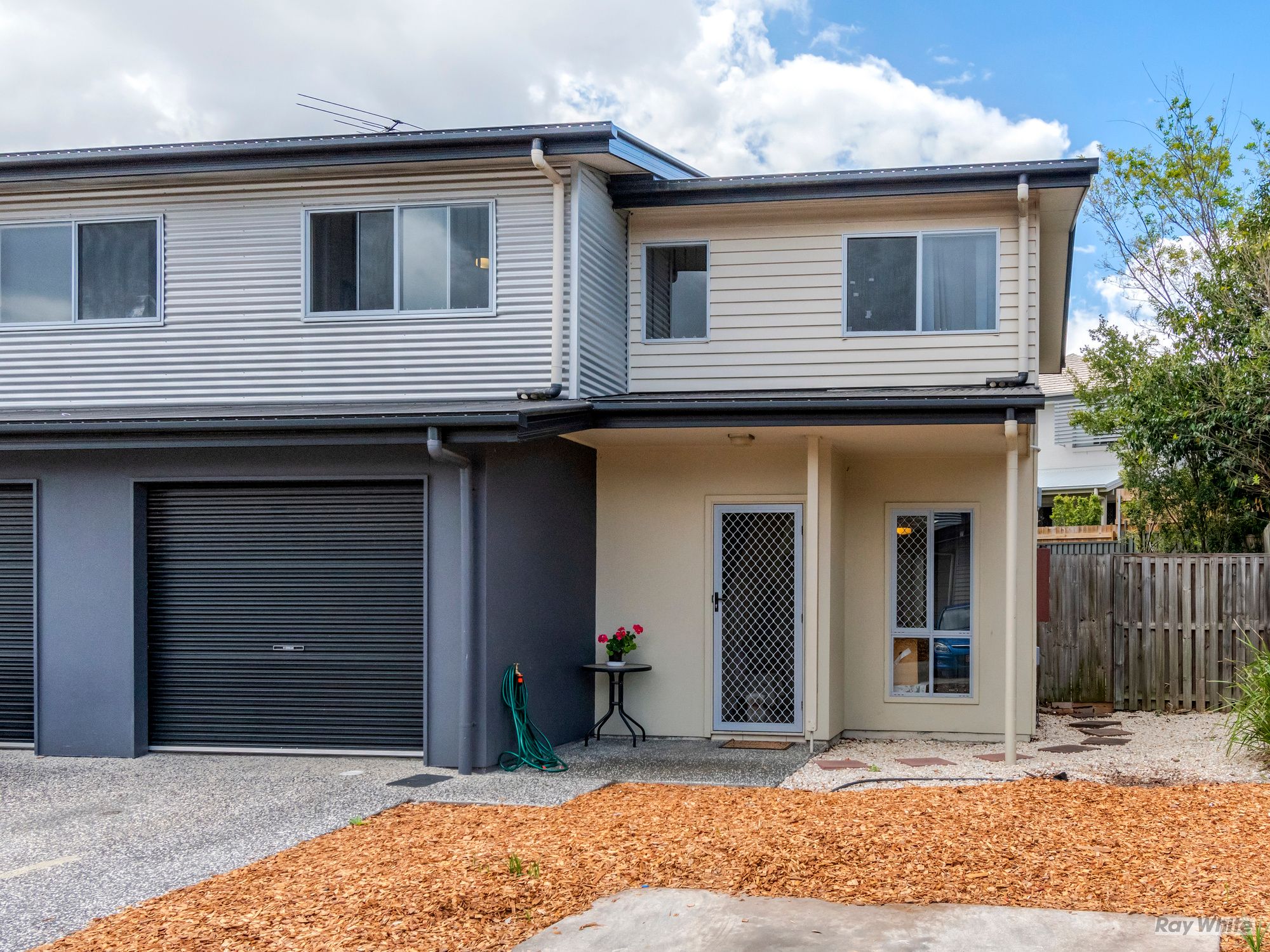 266 Henty Drive, Redbank Plains QLD 4301