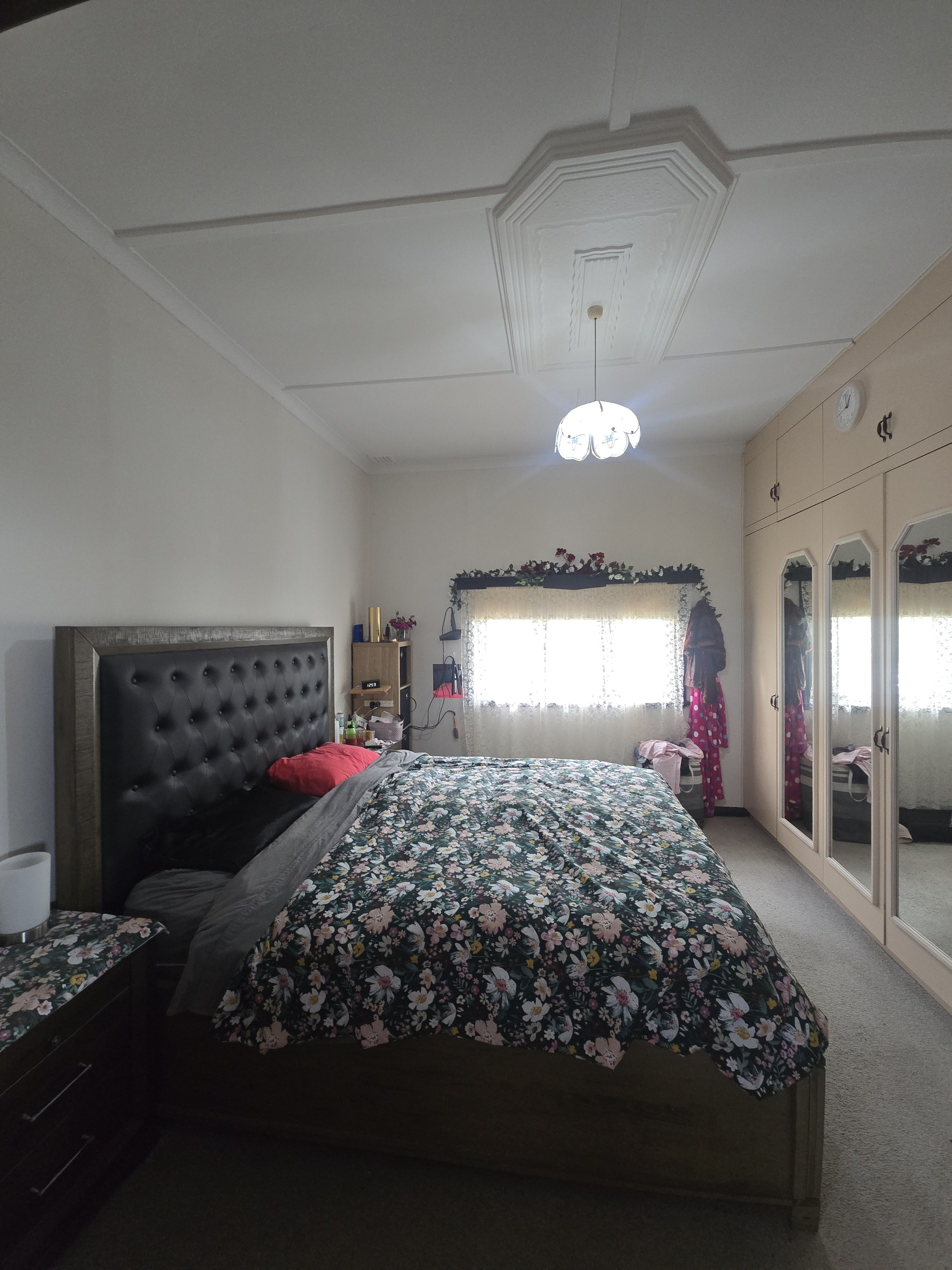 11 Deane Street — photo 5 of 30