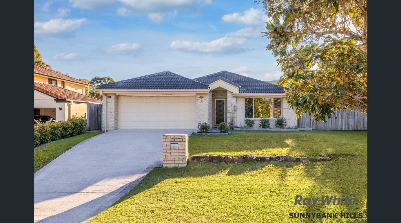 8 Kalbarri Street — photo from Ray White Robertson