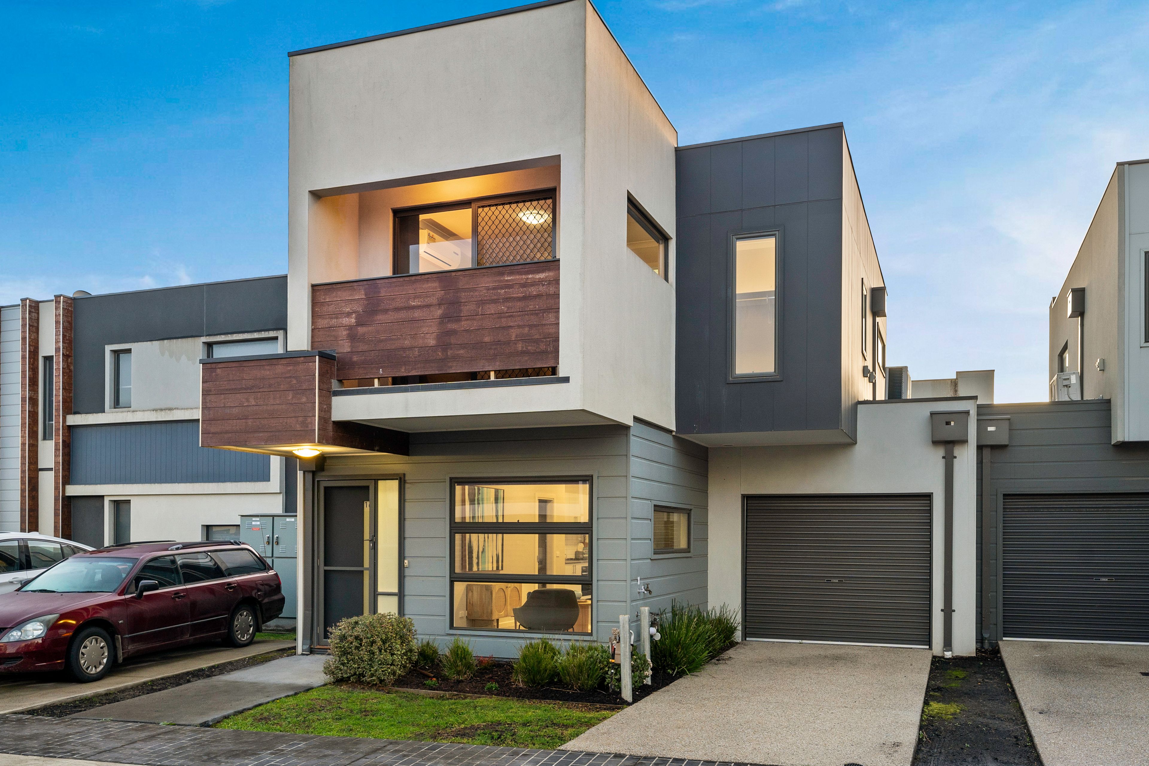 16 Sable Circuit, Officer, VIC 3809