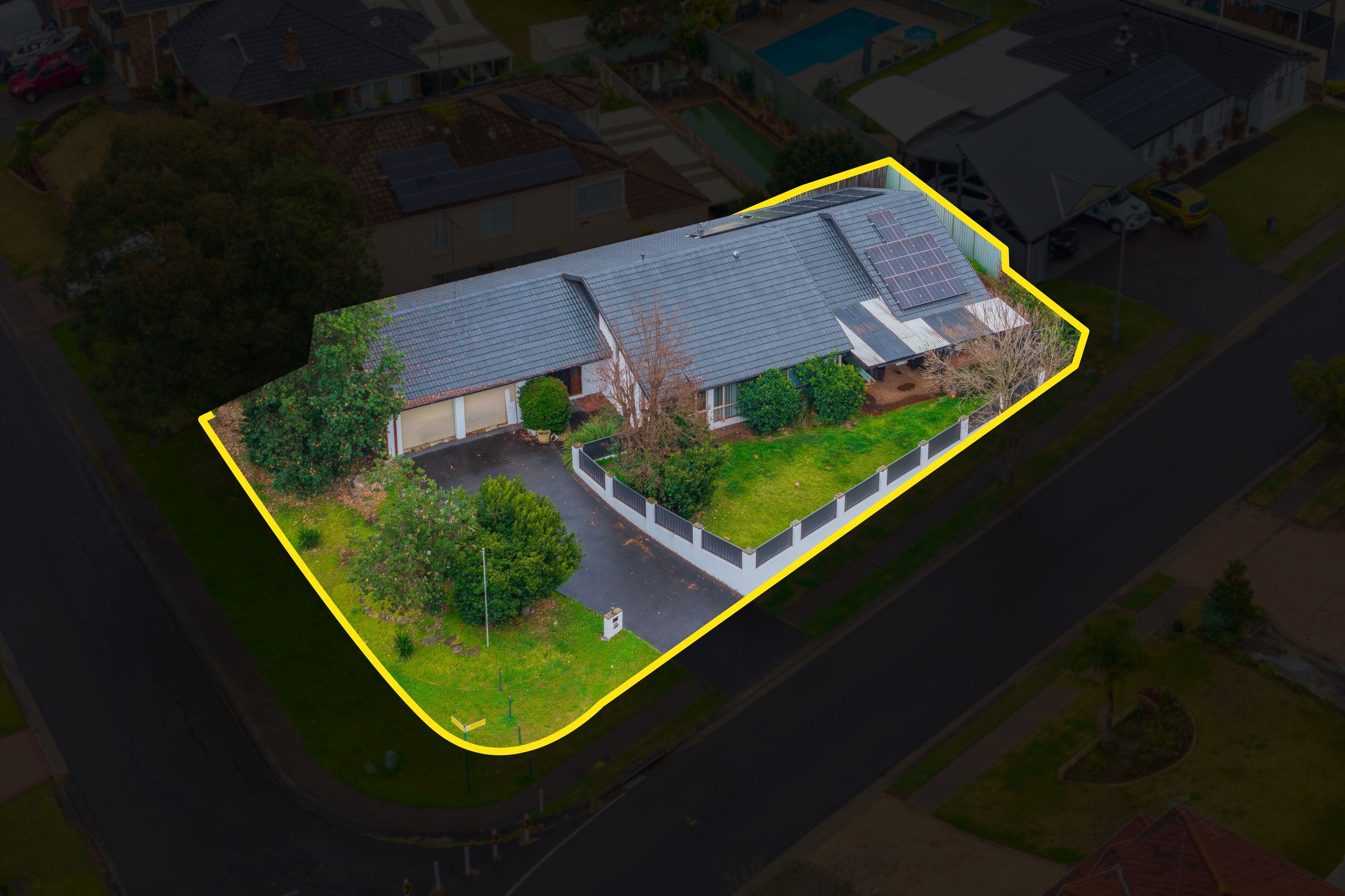 1 Devaney Avenue — photo 18 of 22