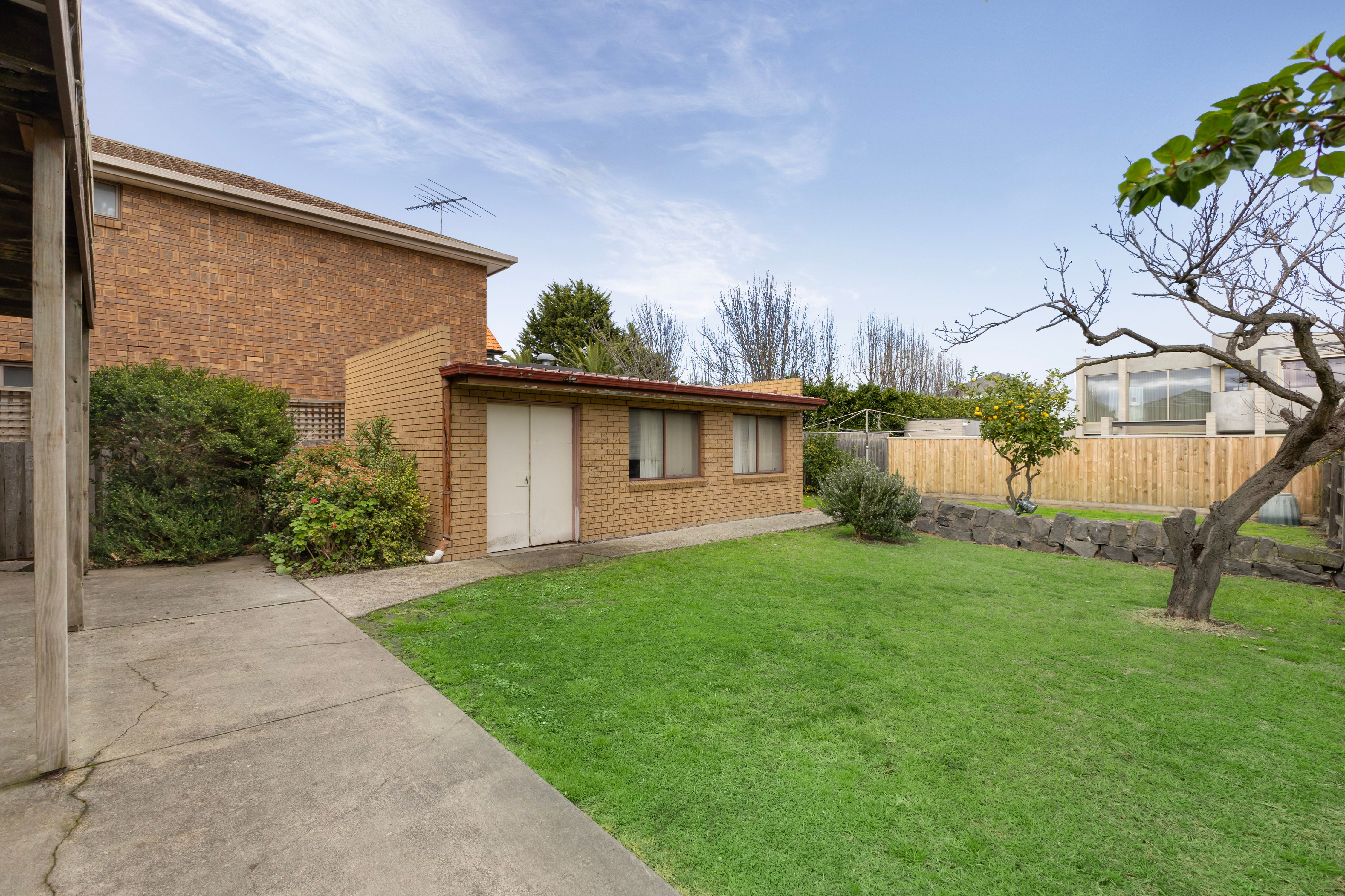 21-23 & 25 Illawarra Street — photo 10 of 13