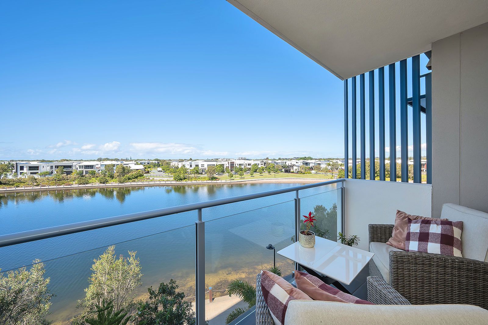 15/12 Bright Place — photo from Ray White Kawana Waters