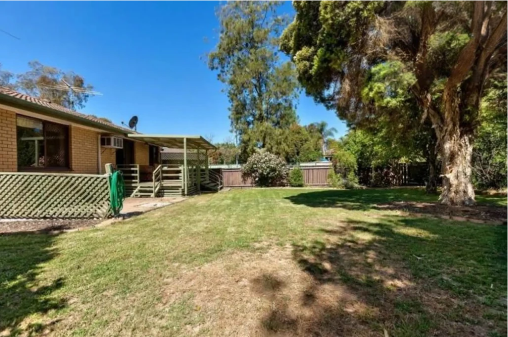 35 Crackenback Street — photo 6 of 6
