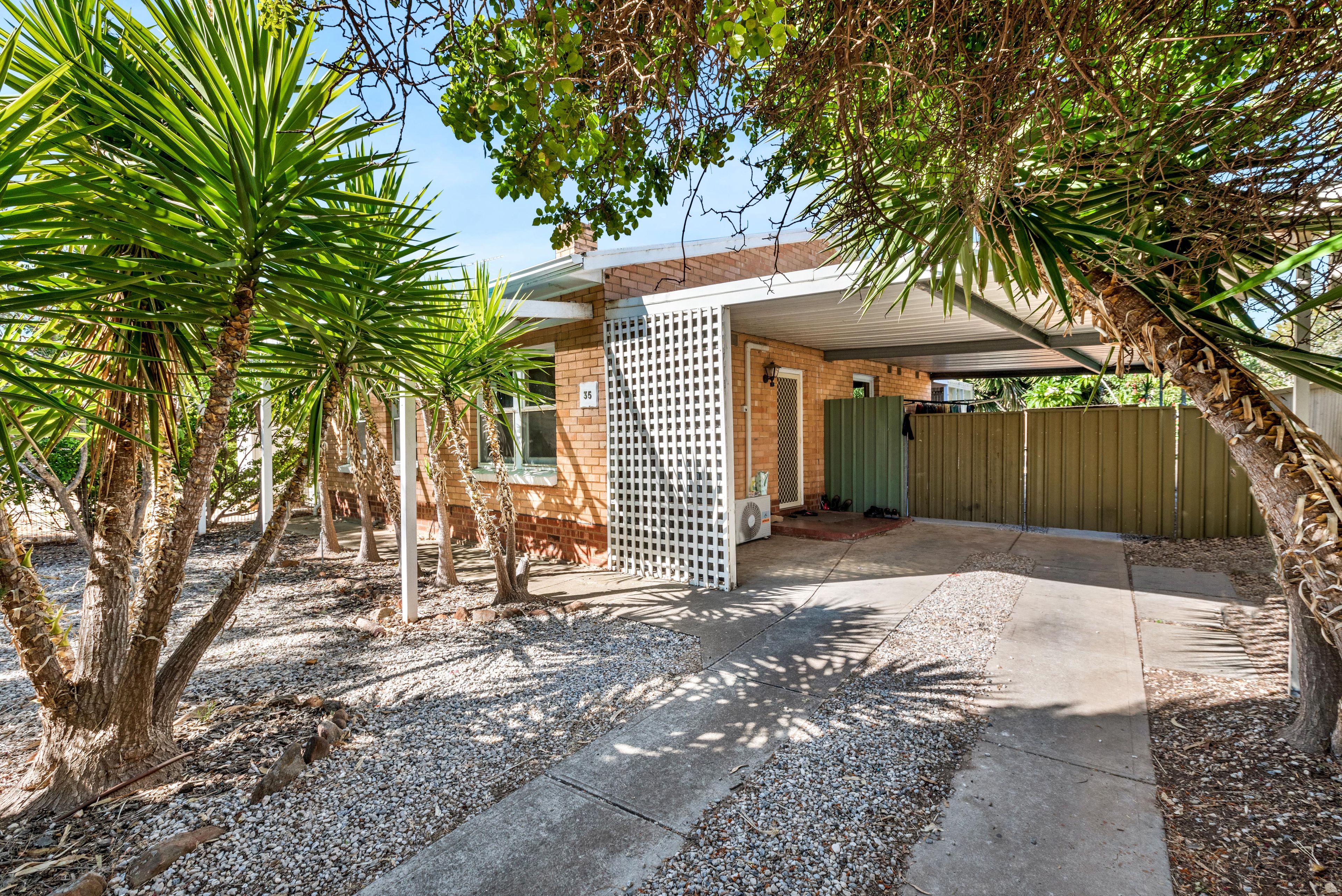 35 Corton Street, Elizabeth Vale SA 5112