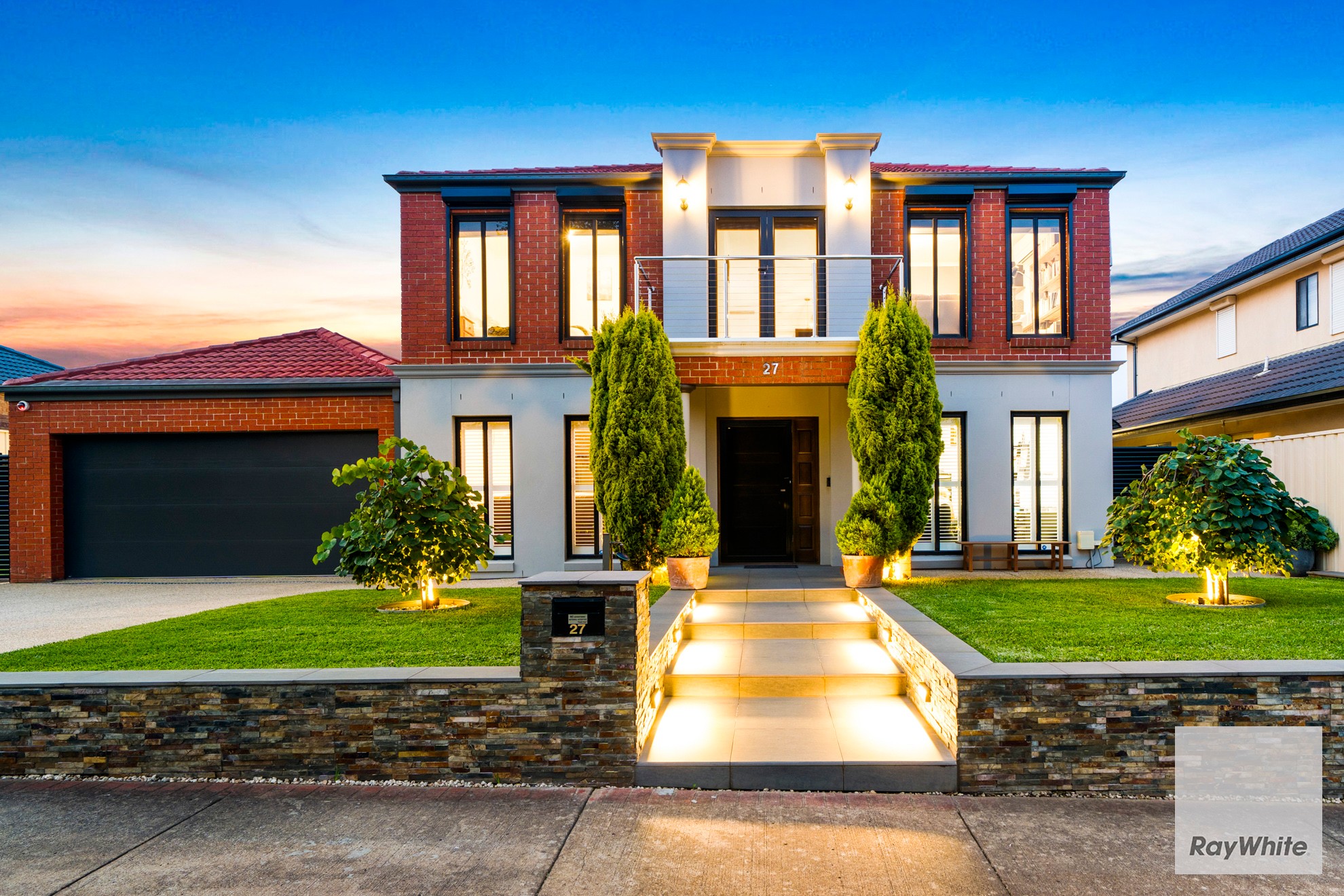 27 Stoke Heath Way, Caroline Springs, VIC 3023