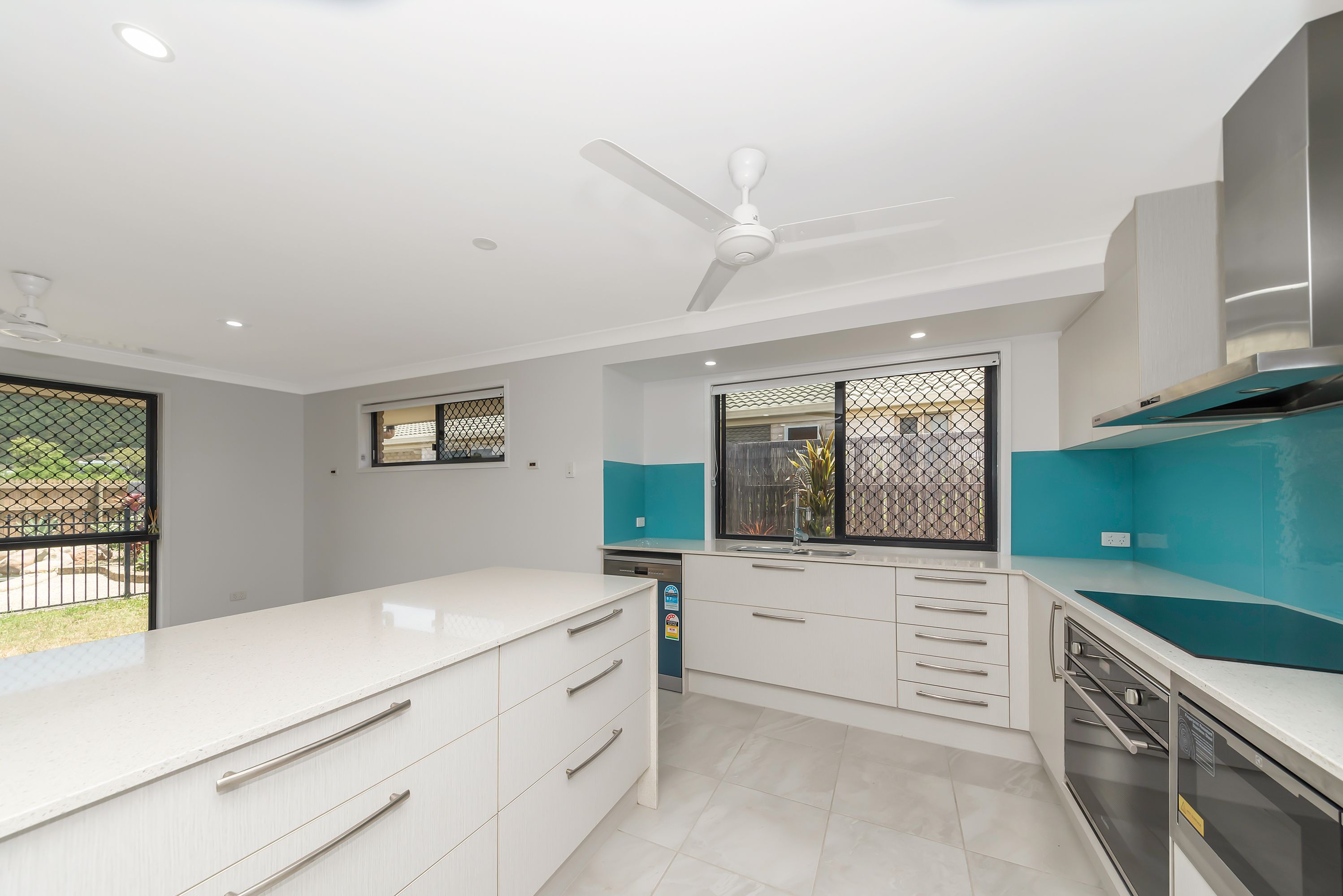 27 Dickenson Place, Kirwan, QLD 4817