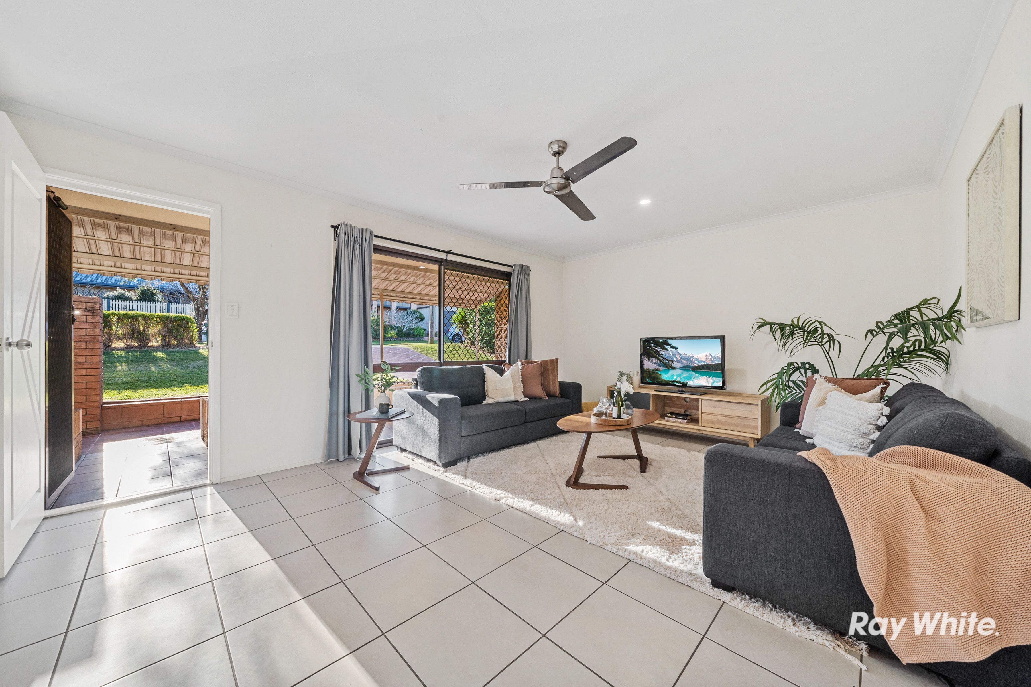 5 Frobisher Street, Springwood, QLD 4127
