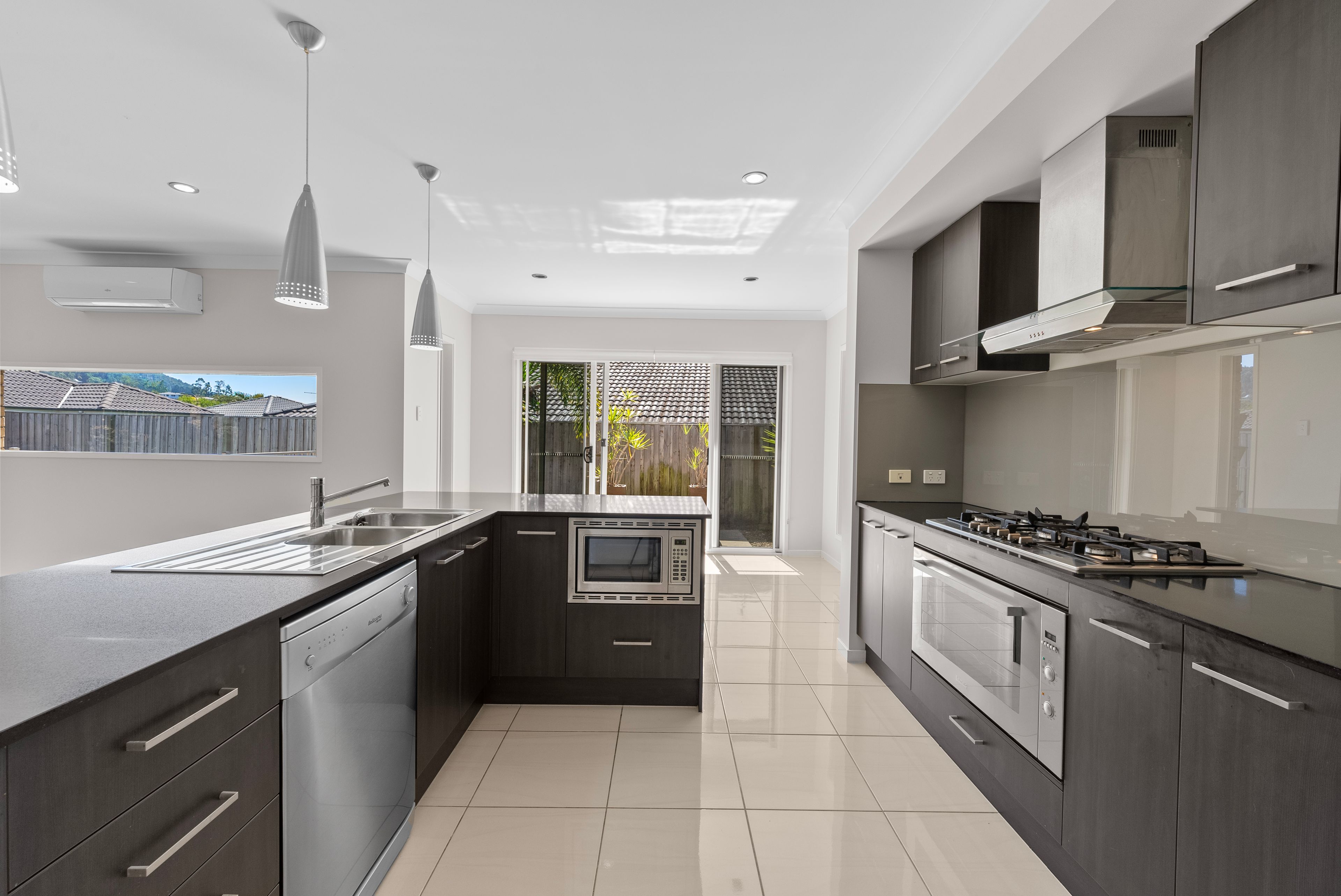 27 Manning Circuit, Pacific Pines, QLD 4211