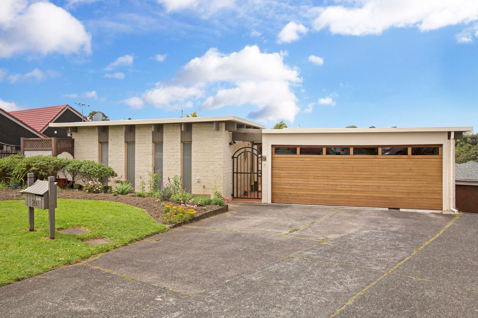 1/21 Davita Place, Farm Cove, Manukau City