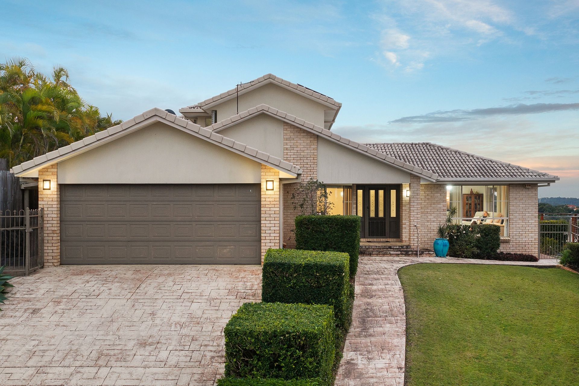 4 Nairn Court — photo 4 of 30