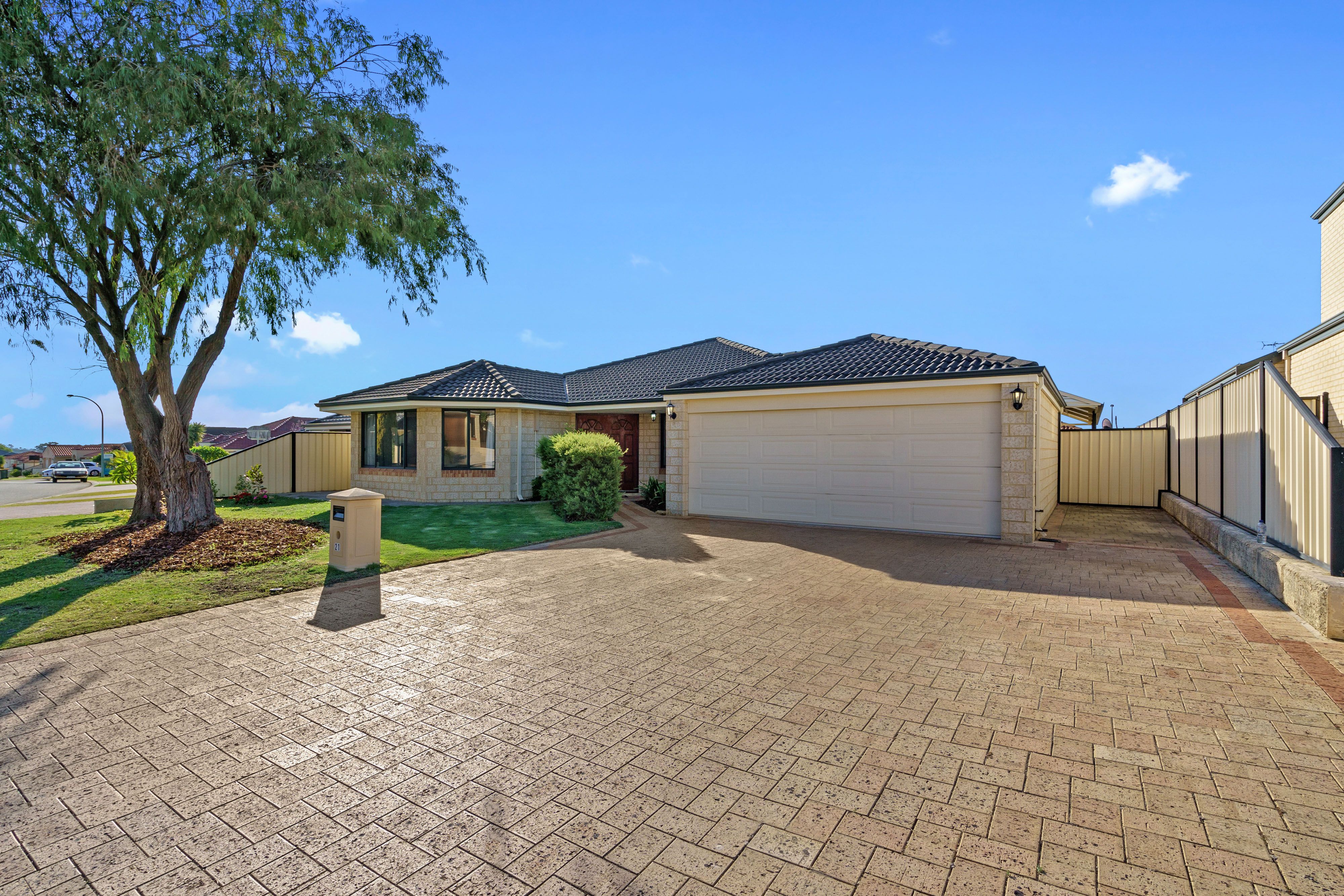 21 Majestic Vista, Madeley, WA 6065