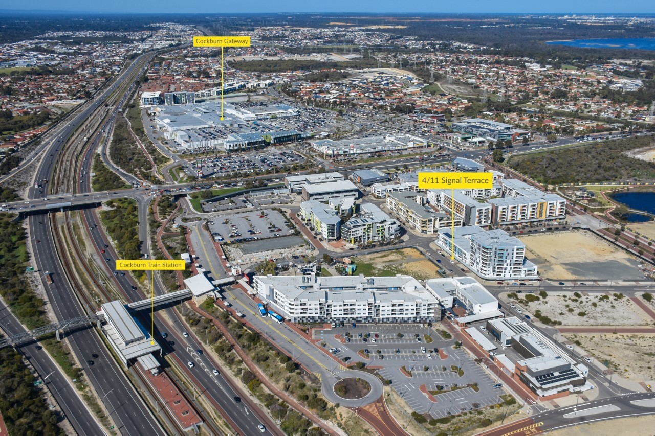 4/11 Signal Terrace, Cockburn Central, WA 6164