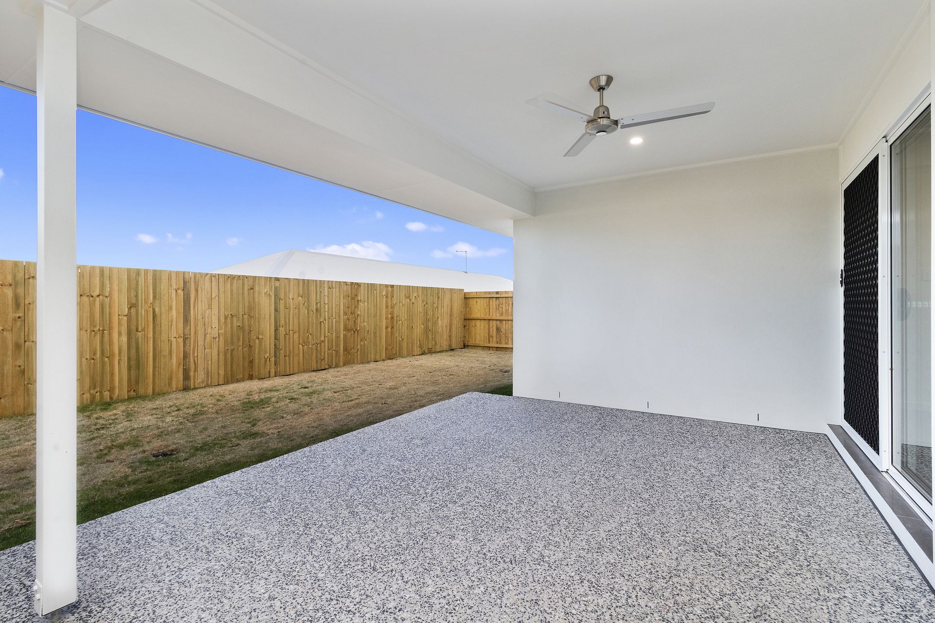 5 Colville Street, Redland Bay, QLD 4165