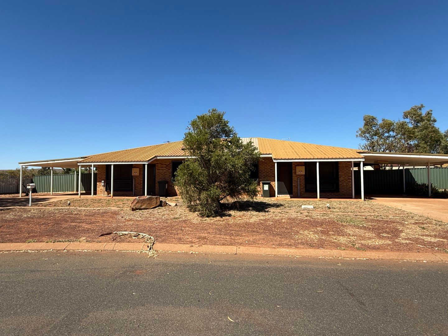 25 Nickol Road — photo 14 of 24