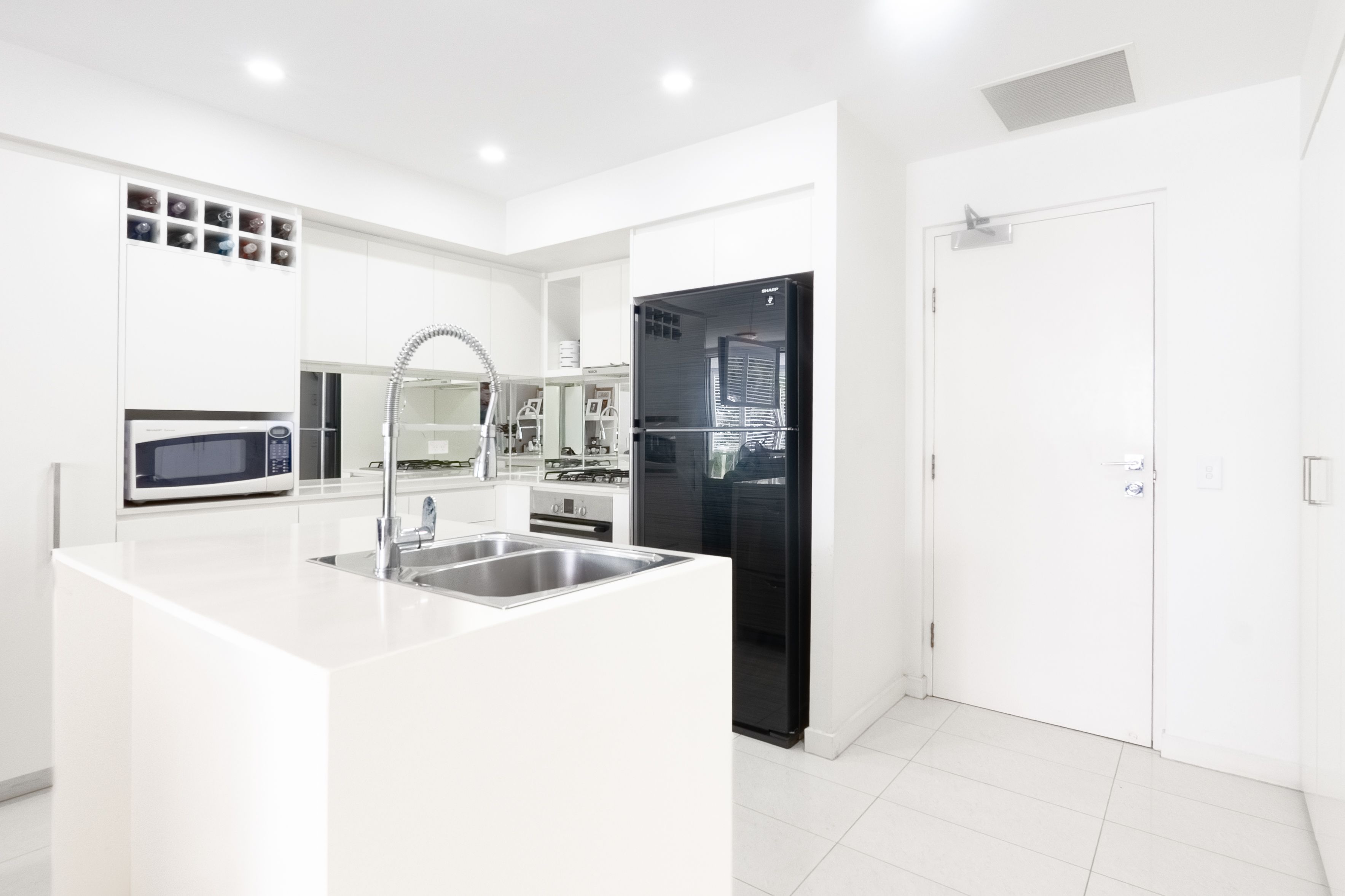 1003/438 Marine Parade, Biggera Waters, QLD 4216