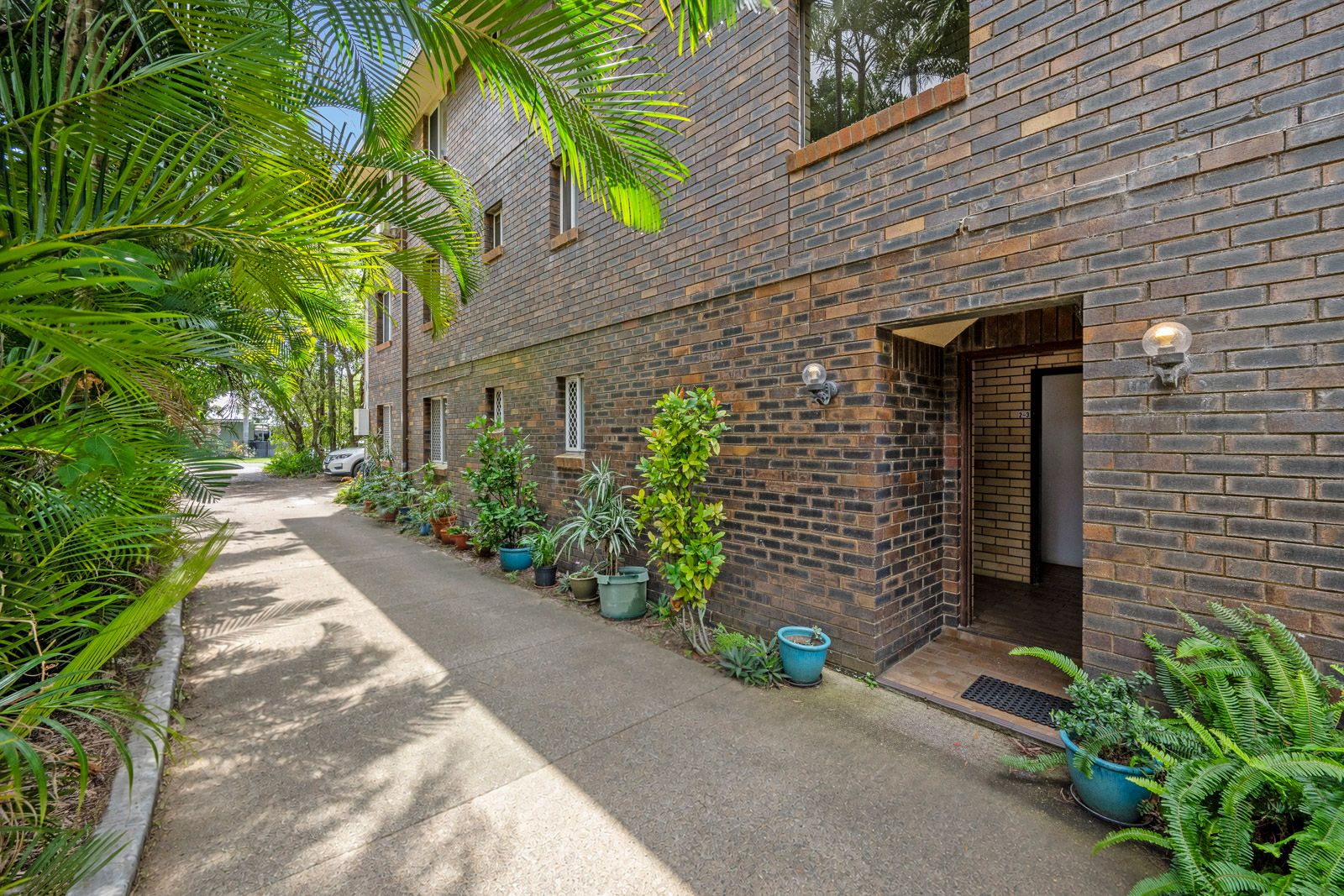 2/8 Moffatt Street — photo 10 of 11