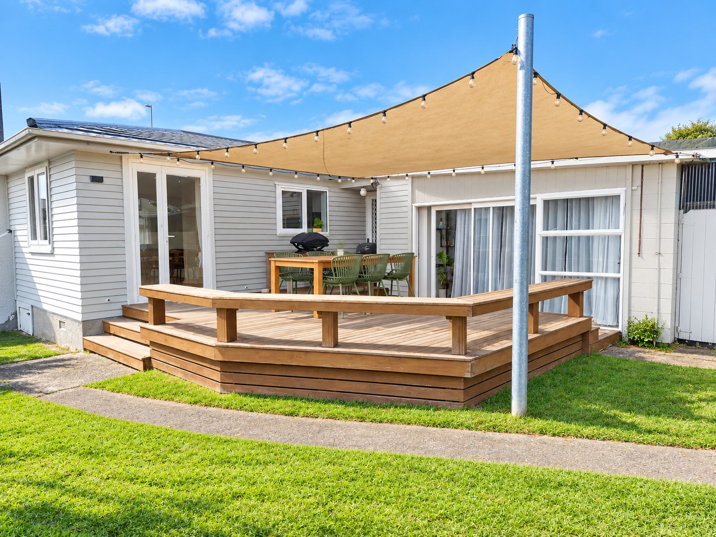 189 Riverside Avenue, Point England, Auckland City