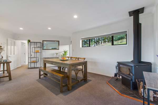 202 Kellyville Road photo 3