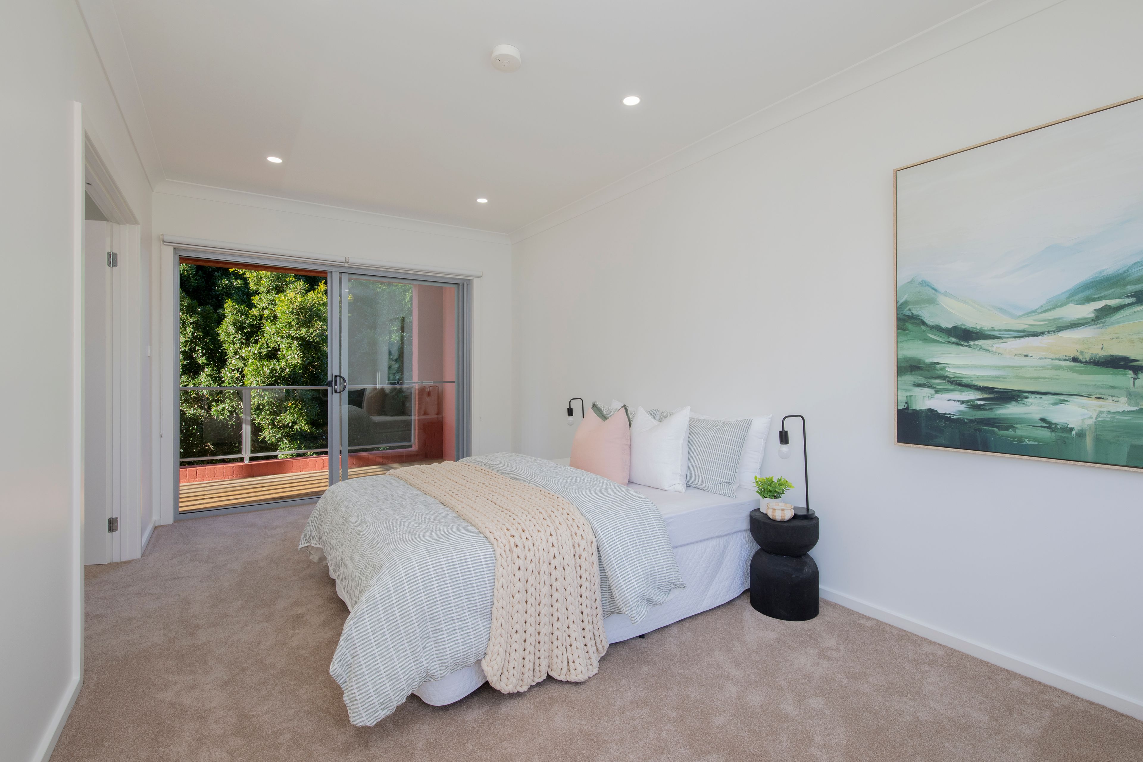 44/233 Hannell Street — photo 8 of 23