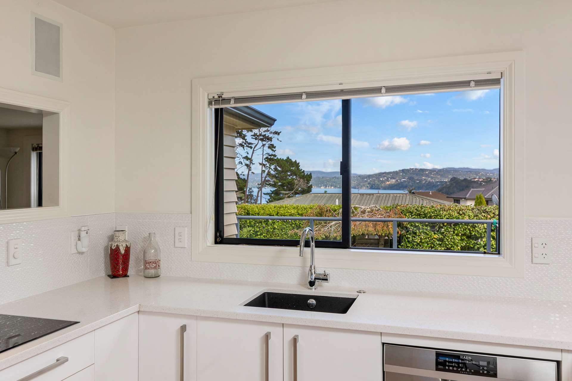 75 Halsey Drive photo 8