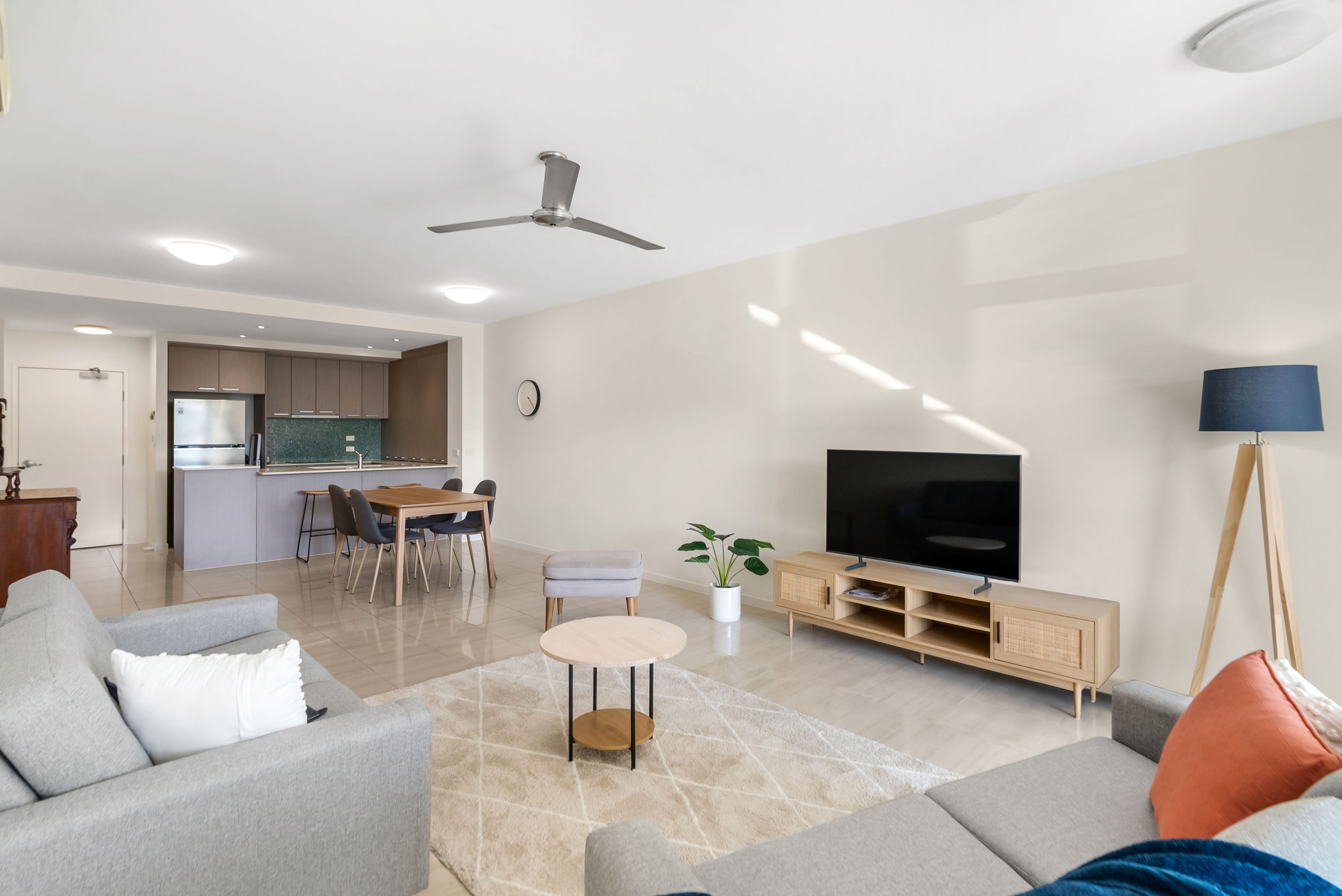 305/174 Grafton Street — photo 4 of 29