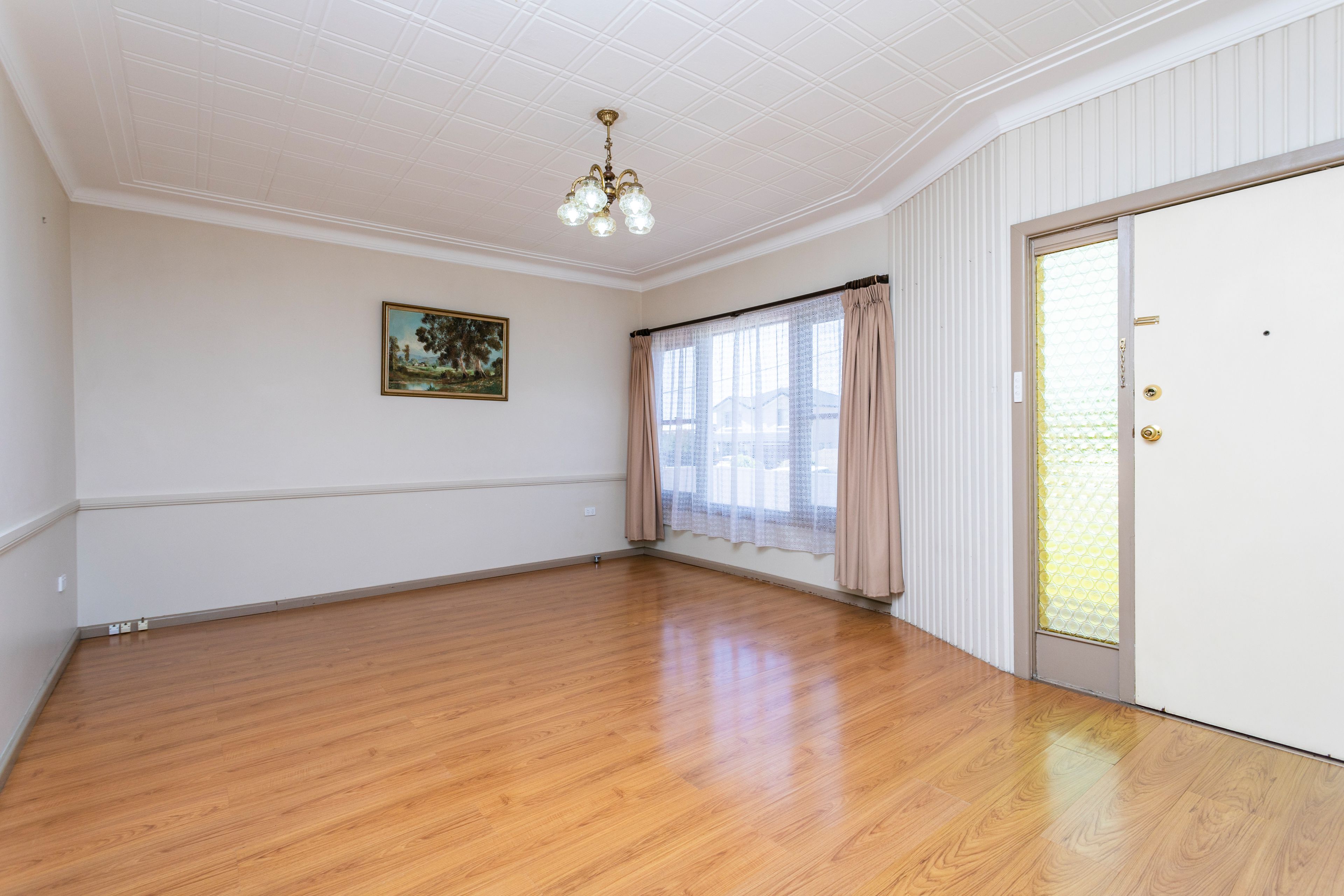 10 Antrim Avenue, Warilla, NSW 2528