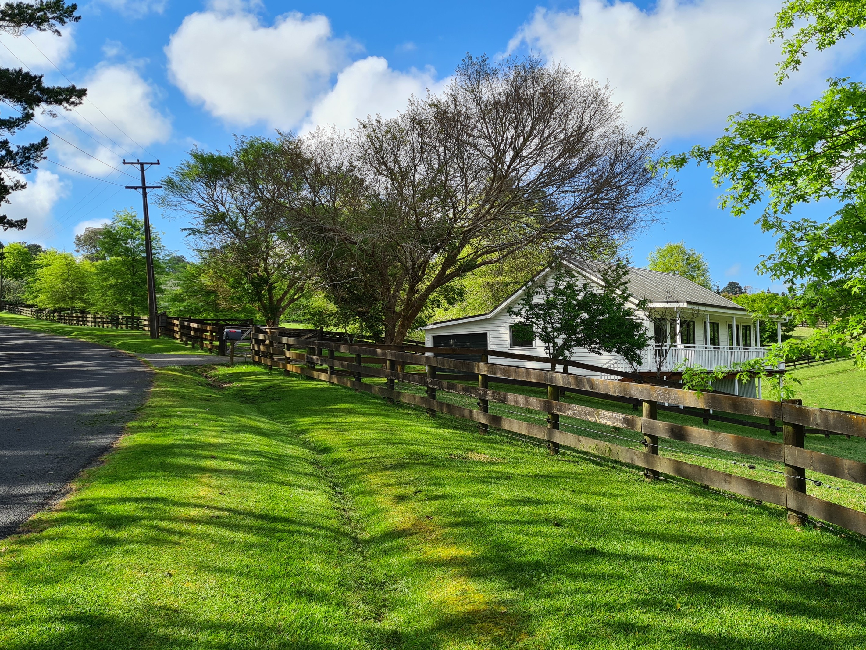 33a Hardens Lane, Paremoremo, North Shore City