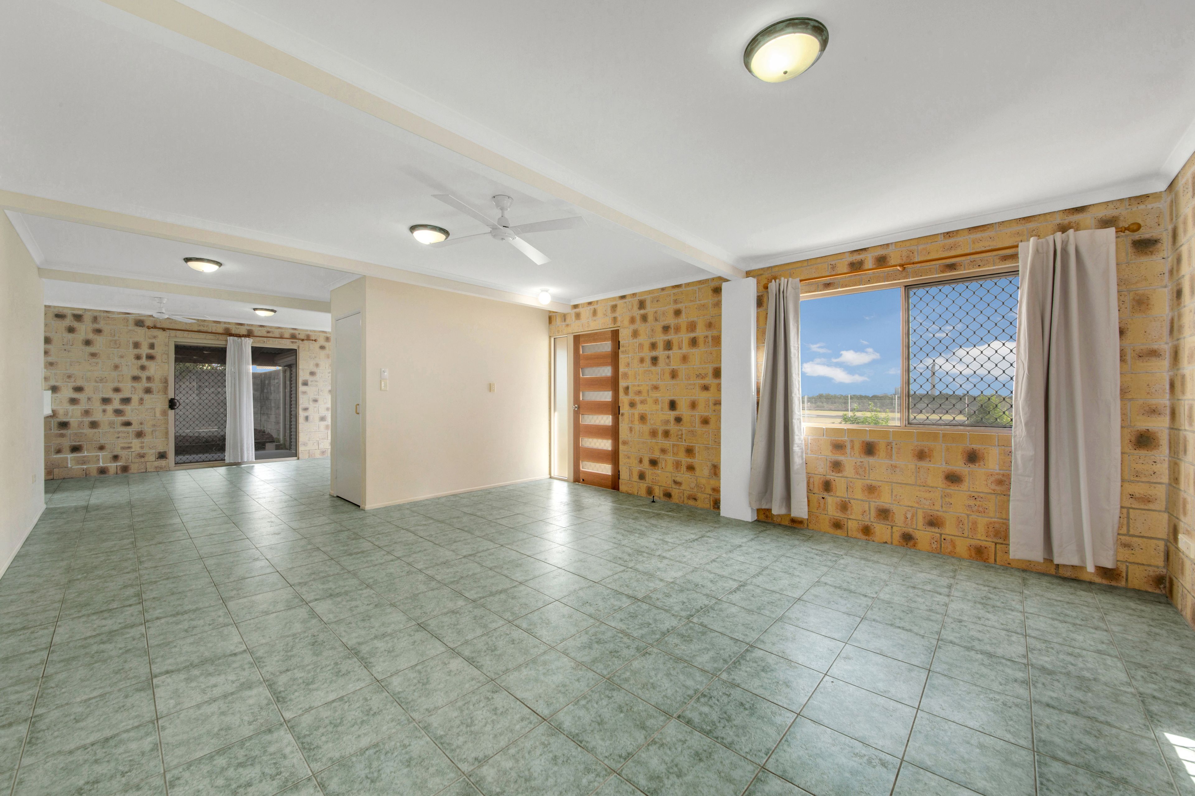 72 Aerodrome Road, Clinton, QLD 4680