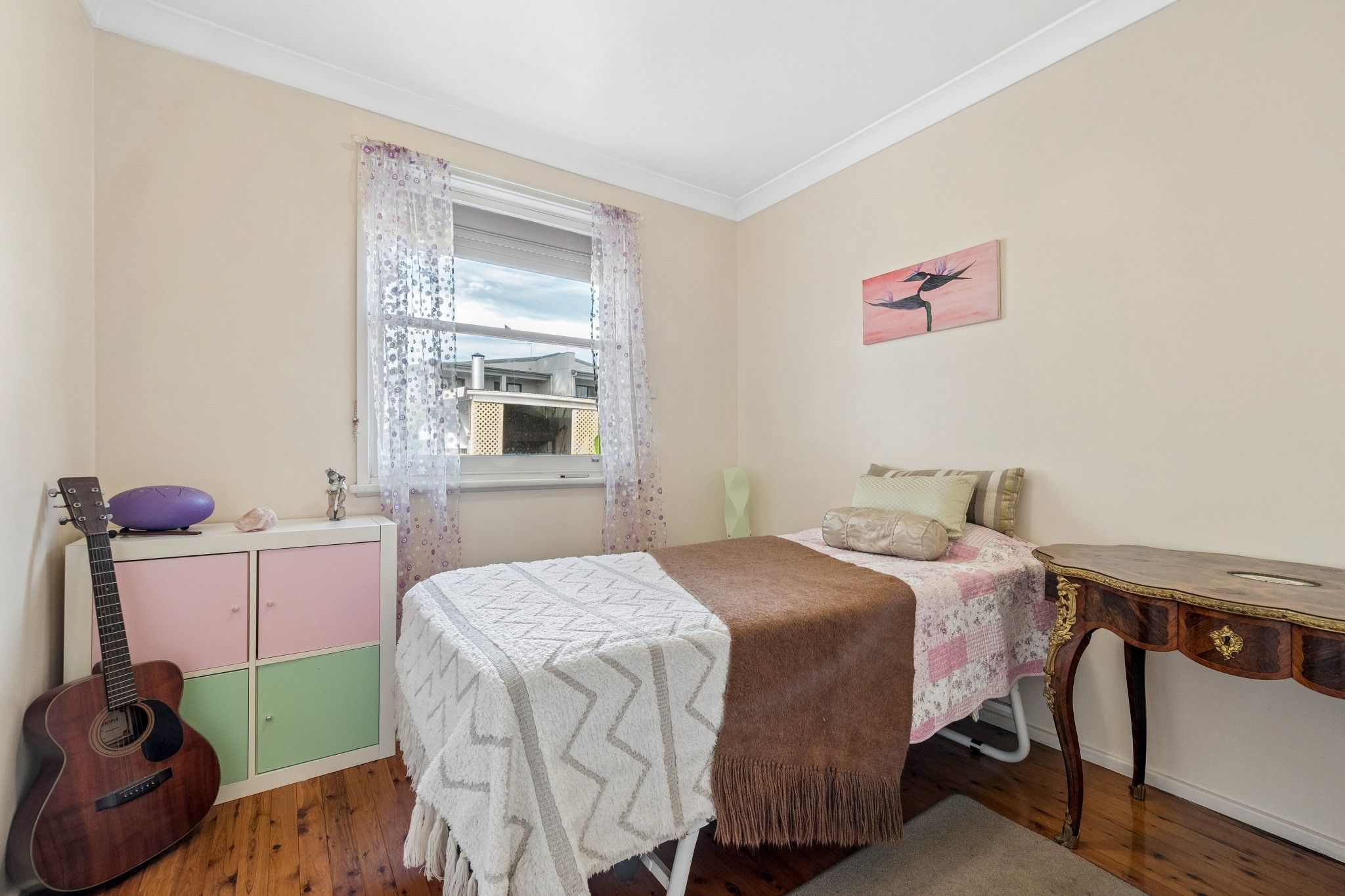 45 Fullerton Crescent — photo 6 of 27