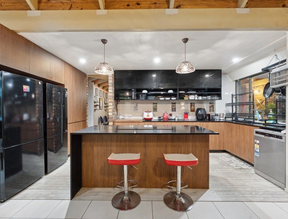6 Manara Place — photo 8 of 29