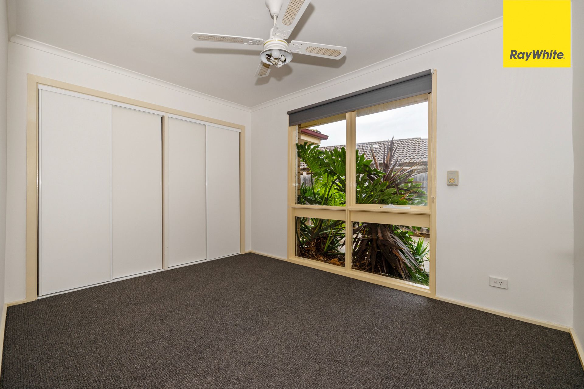 12 Falcon Drive — photo 10 of 16