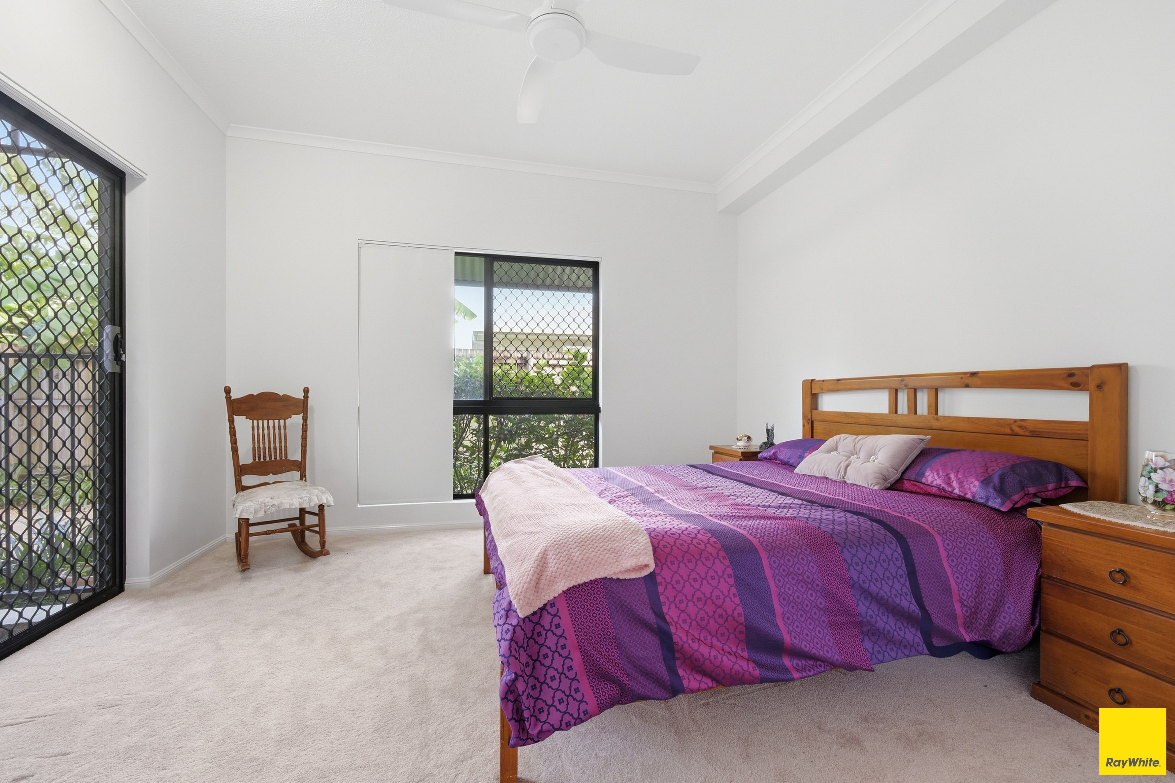 52/2-16 Fairweather Road — photo 10 of 19