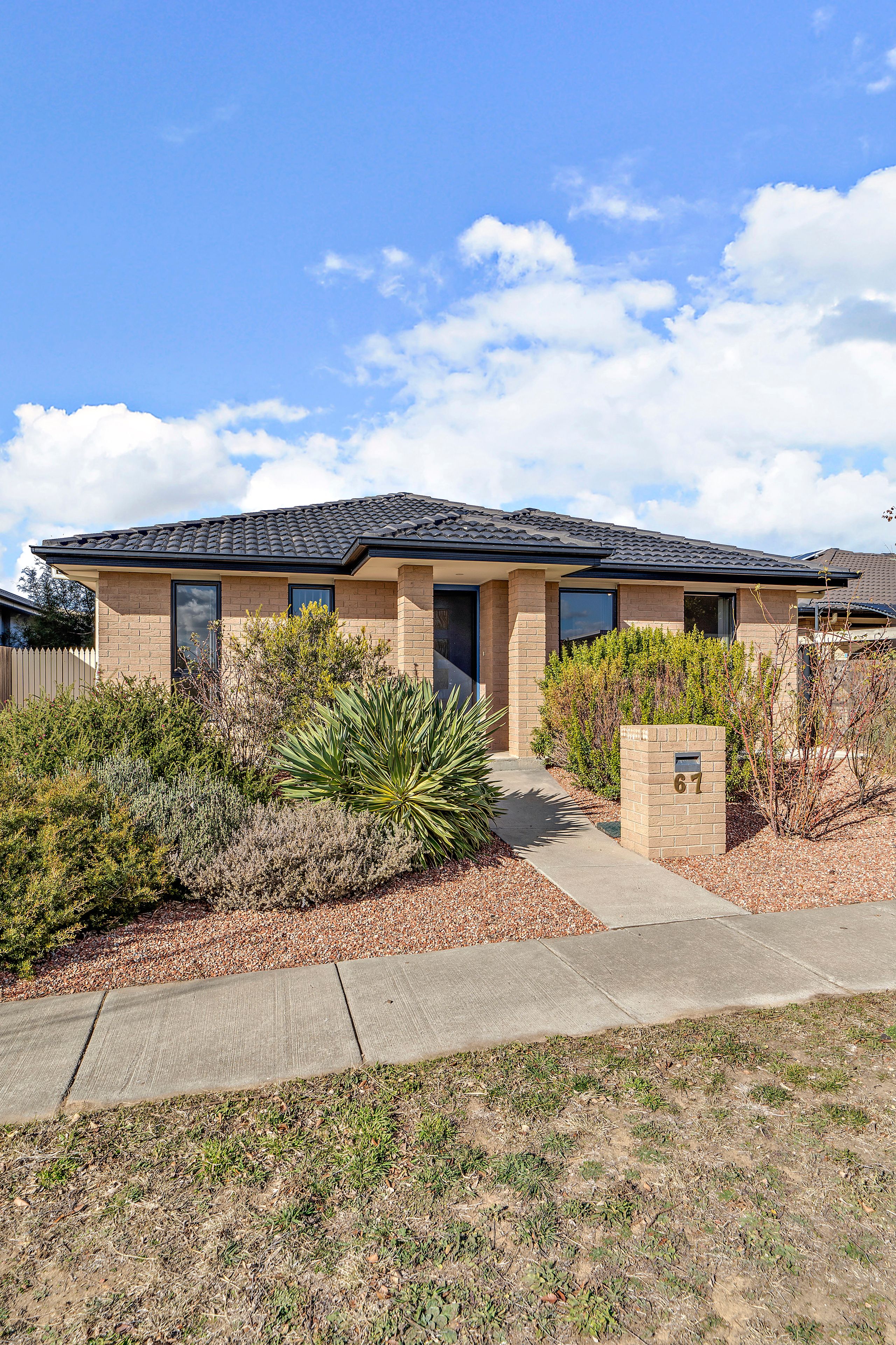 67 Patrick White Circuit, Franklin, ACT 2913