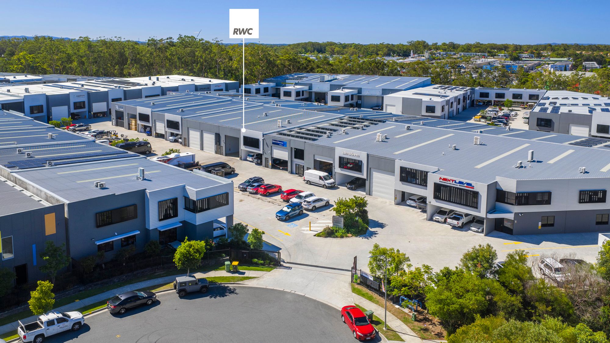 5/8 Distribution Court, Arundel, QLD 4214