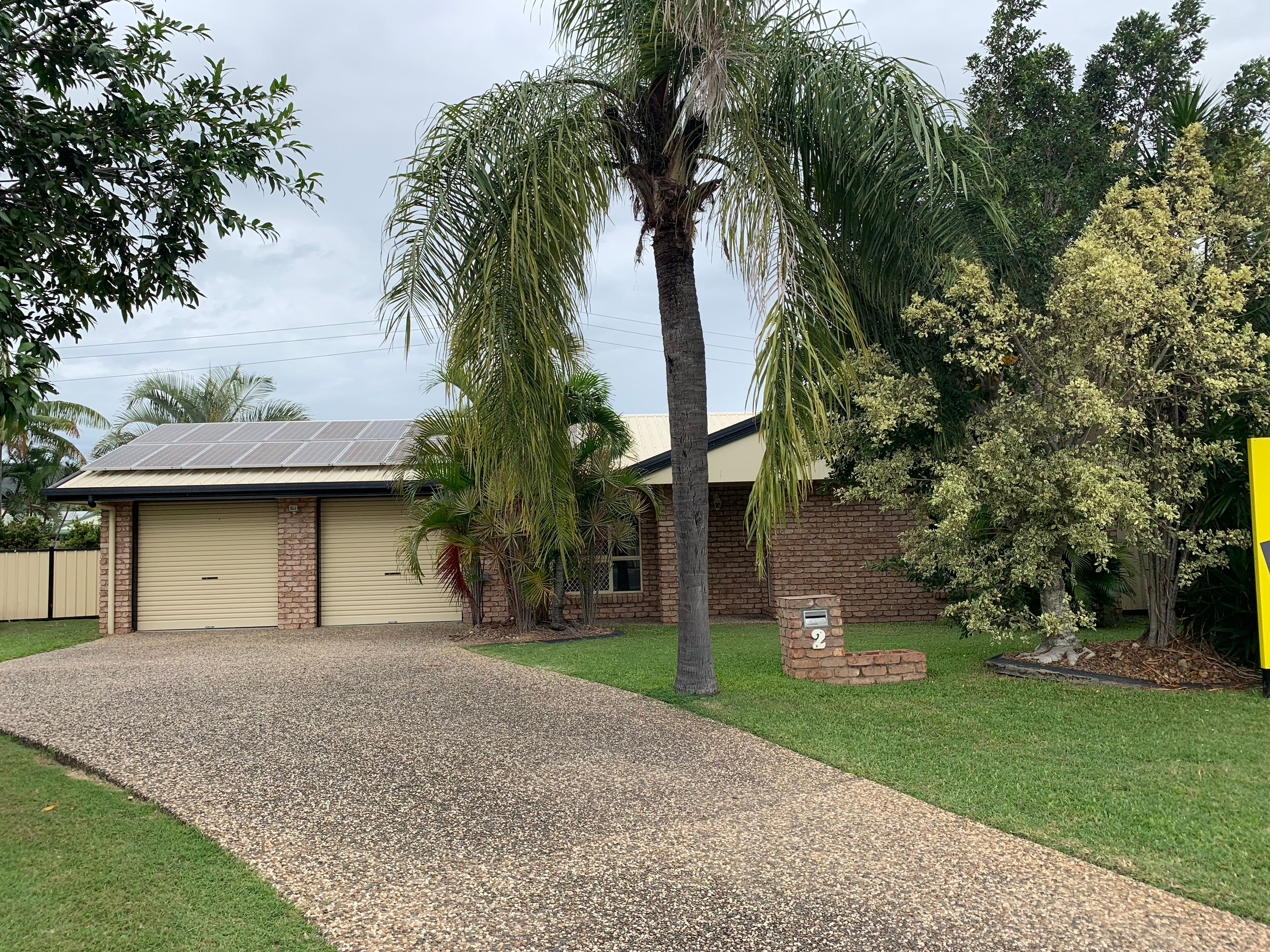 2 Hoffmann Street, Norman Gardens, QLD 4701