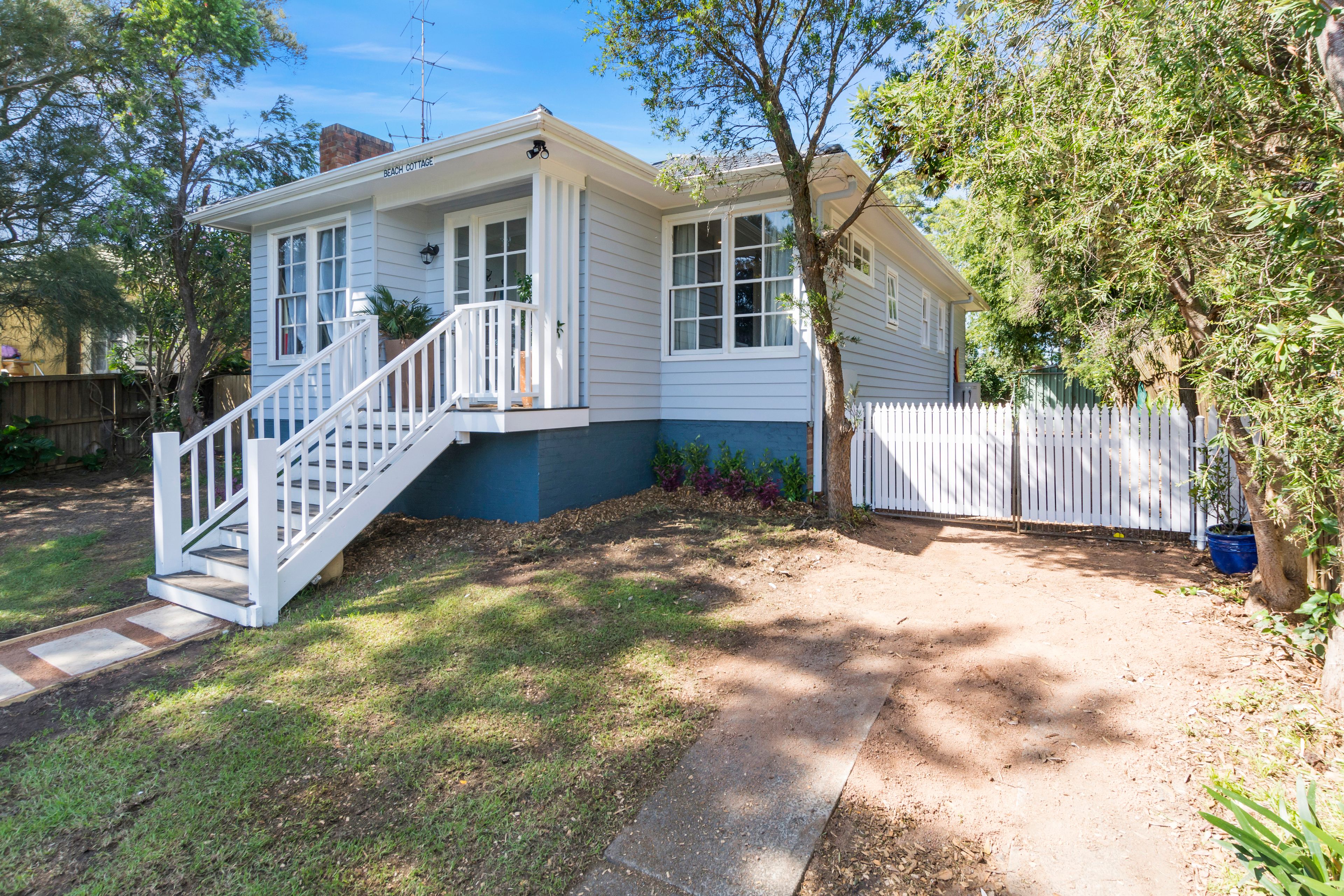 13 Cooper Avenue, Woonona NSW 2517