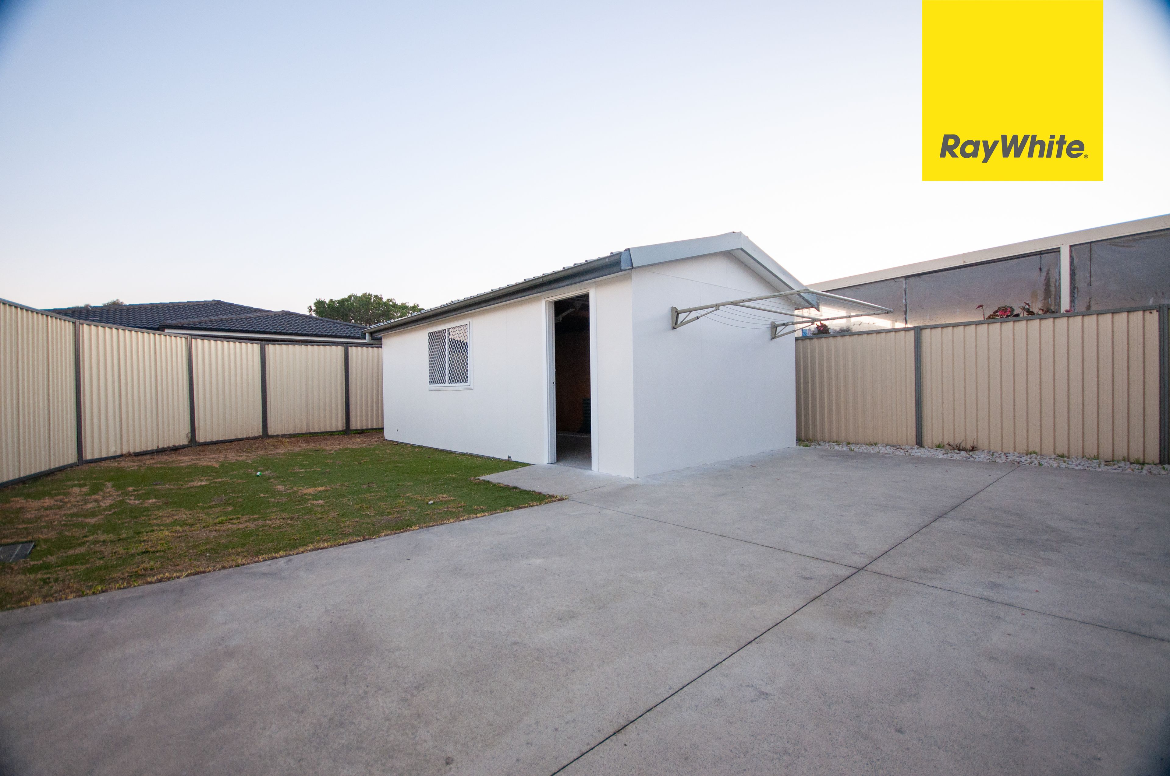 44 Linthorne Street — photo 11 of 12