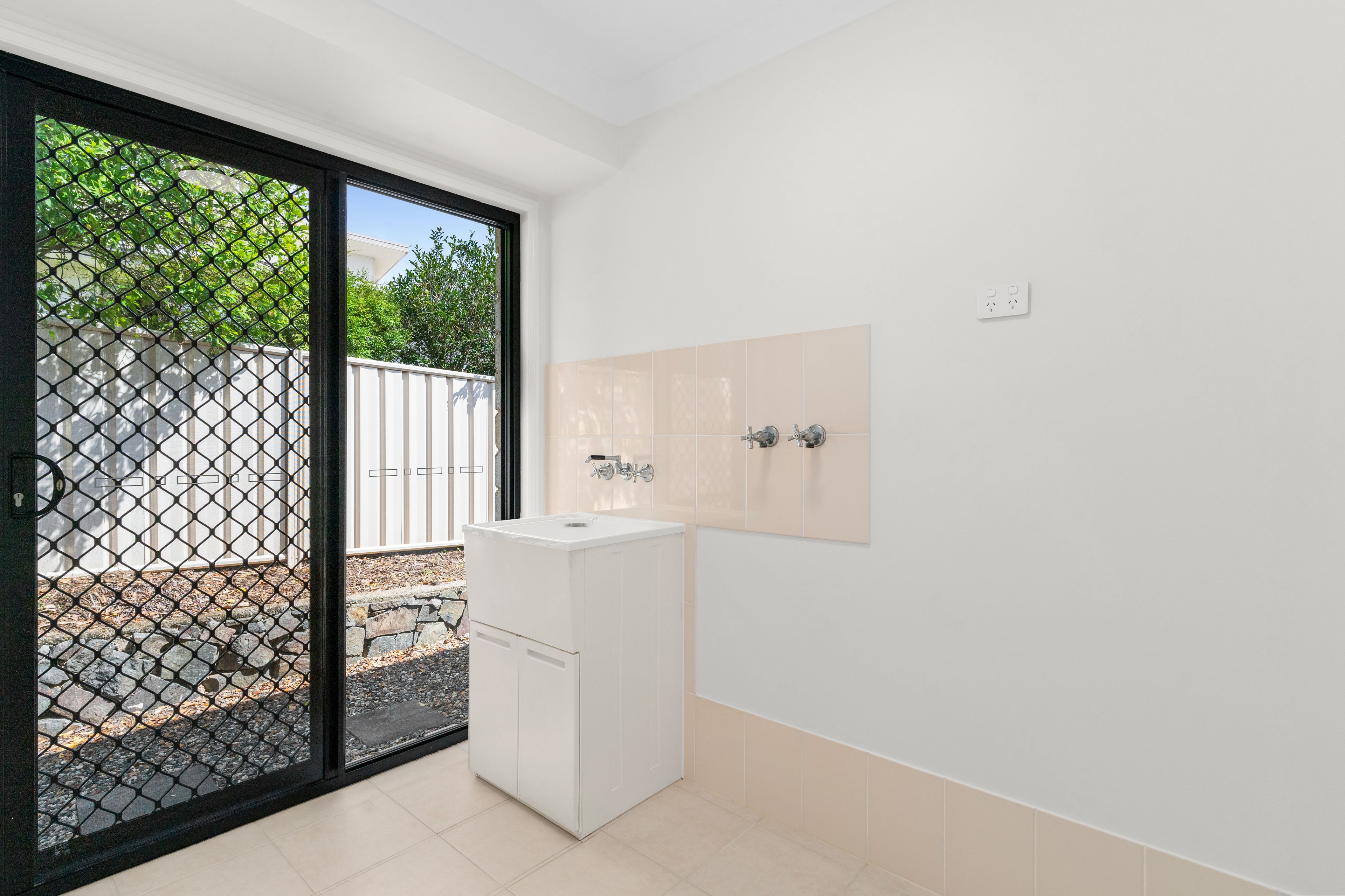 9 Gloria Close — photo 20 of 30
