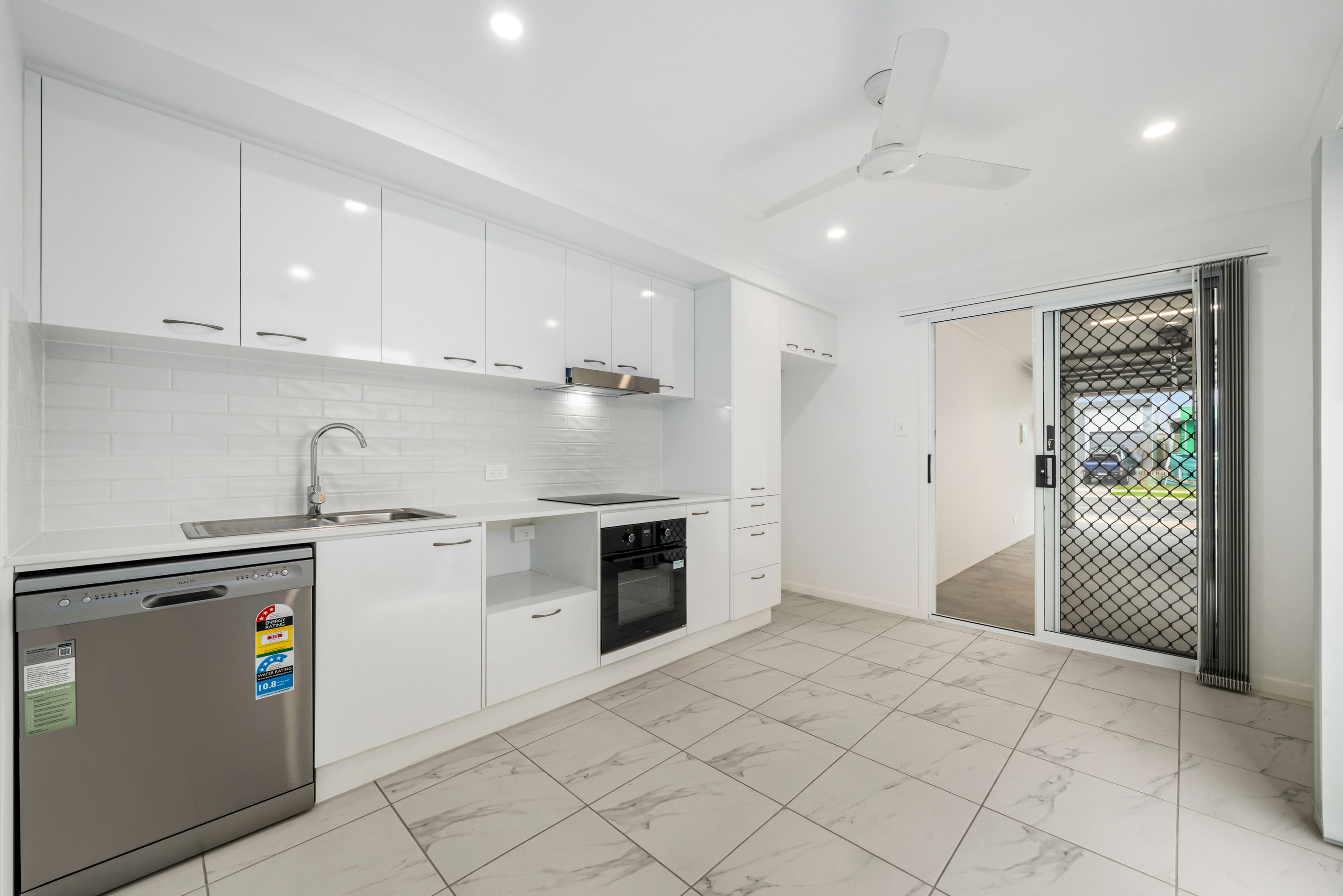 1/20 Pleasant Street, Morayfield, QLD 4506