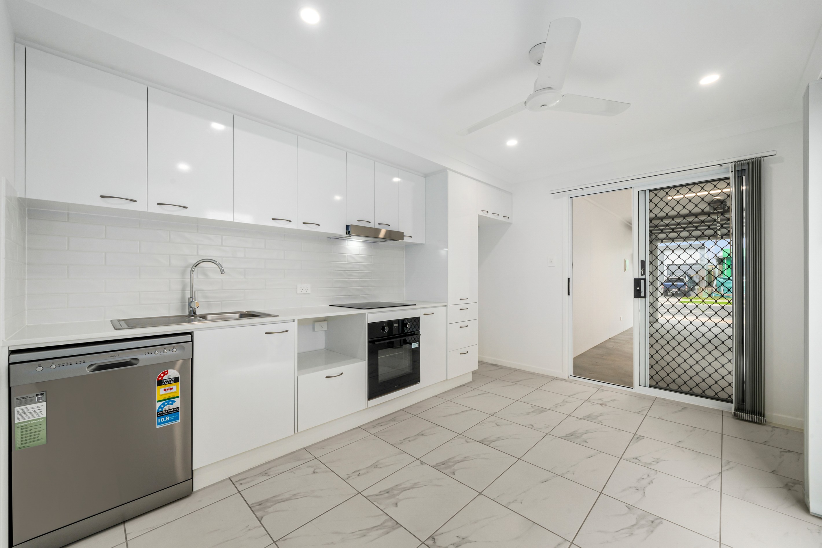 1/20 Pleasant Street, Morayfield, QLD 4506