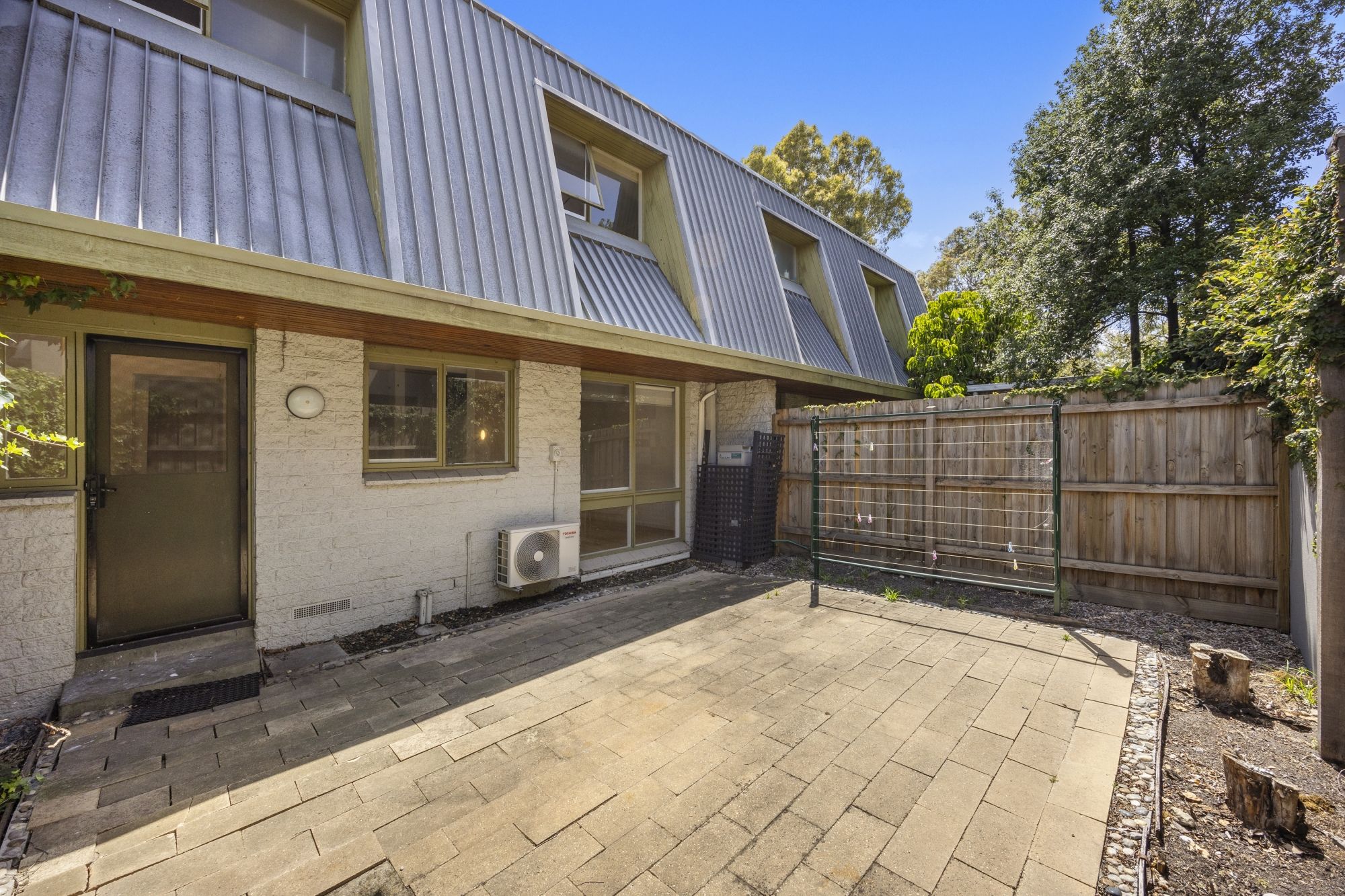 2/68 Truganini Road — photo 6 of 7