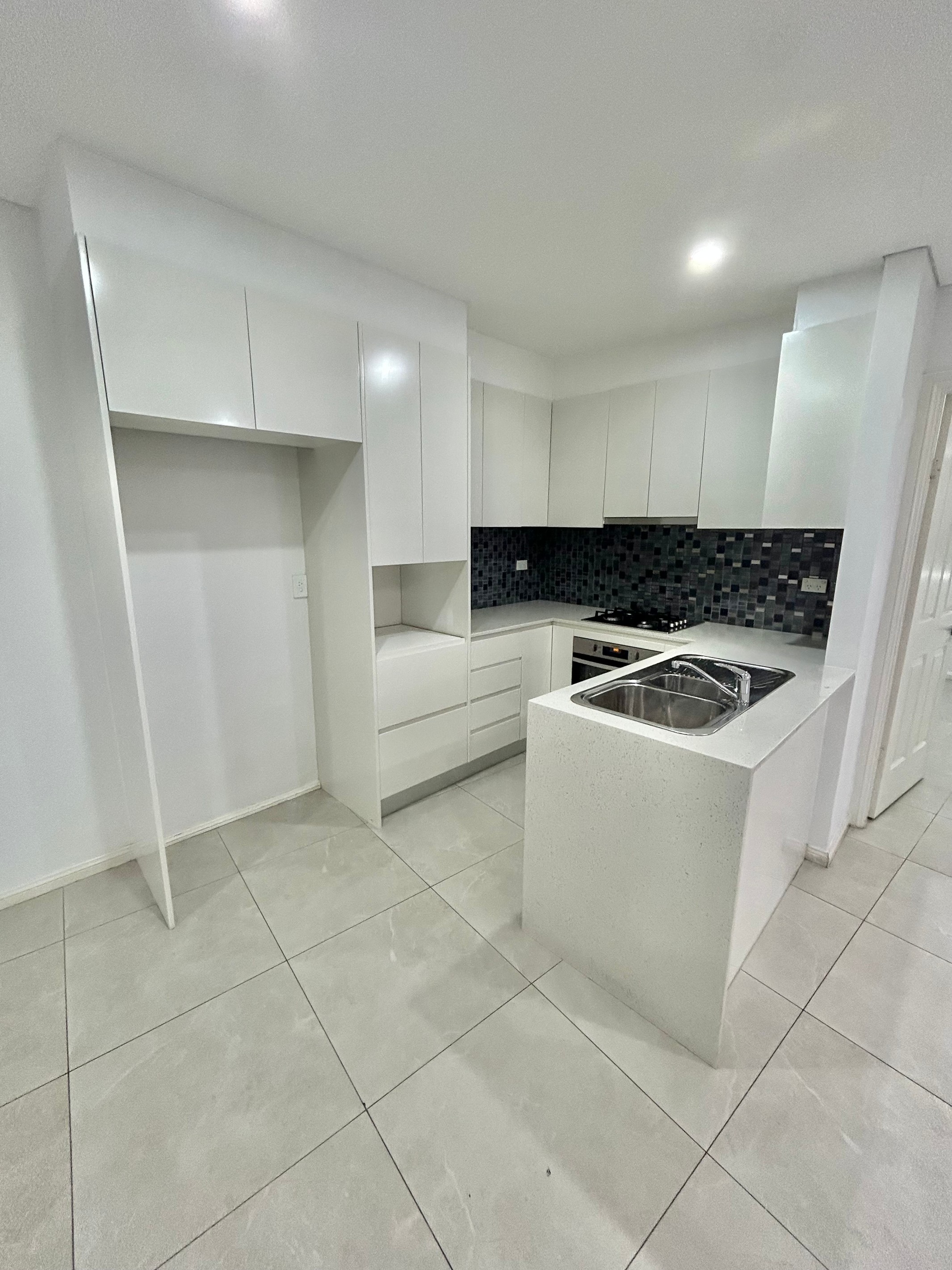 28A Greenway Drive, West Hoxton, NSW 2171