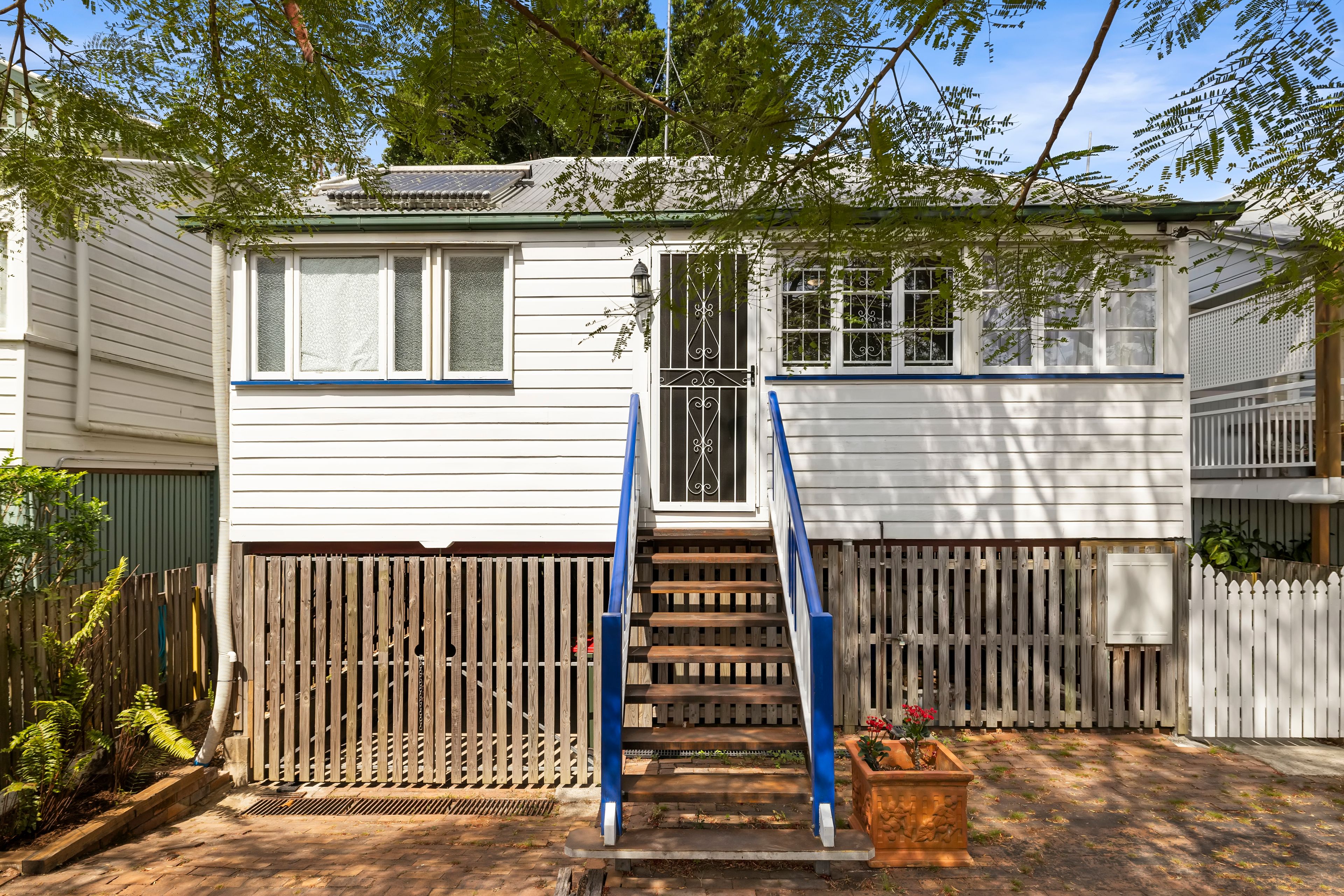 69 Deighton Road, Dutton Park, QLD 4102