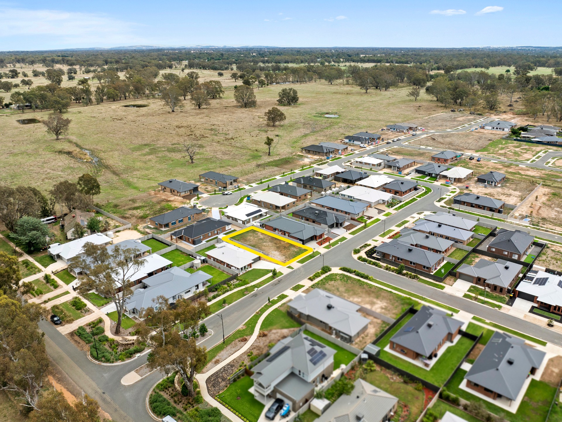 3 Livingston Boulevard, Benalla, VIC 3672